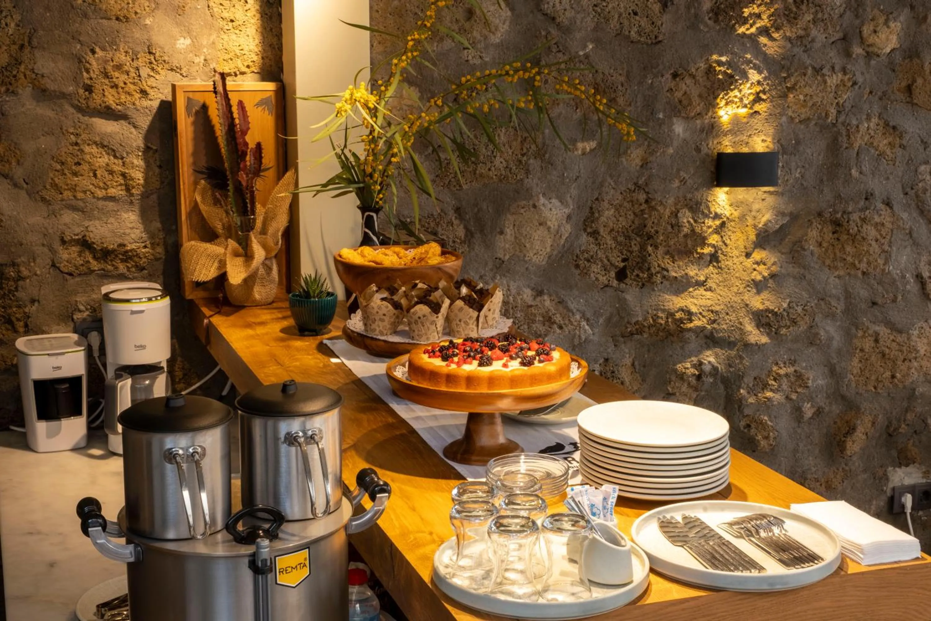 Coffee/tea facilities in Kotraba Alacati Hotel