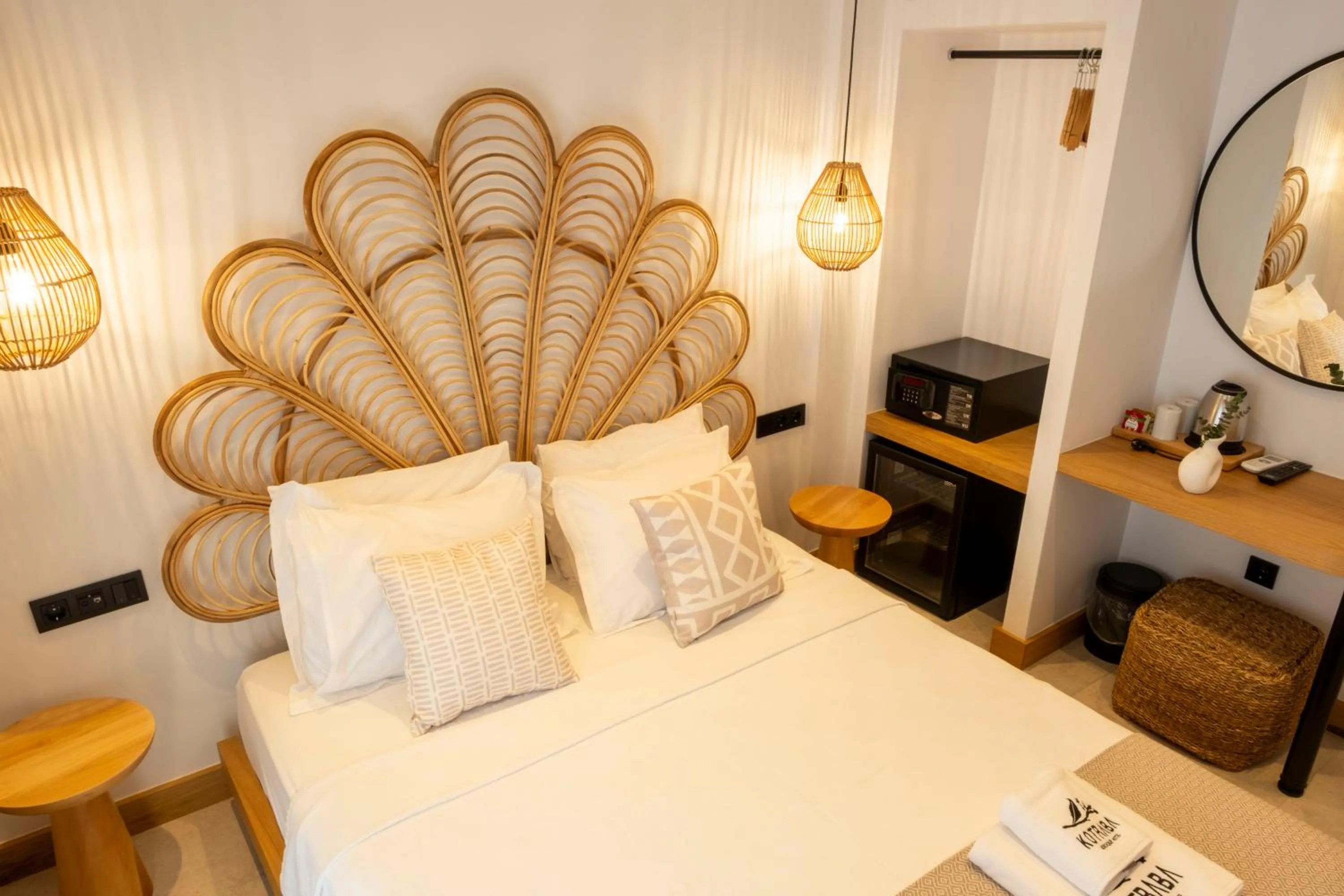 Bed in Kotraba Alacati Hotel