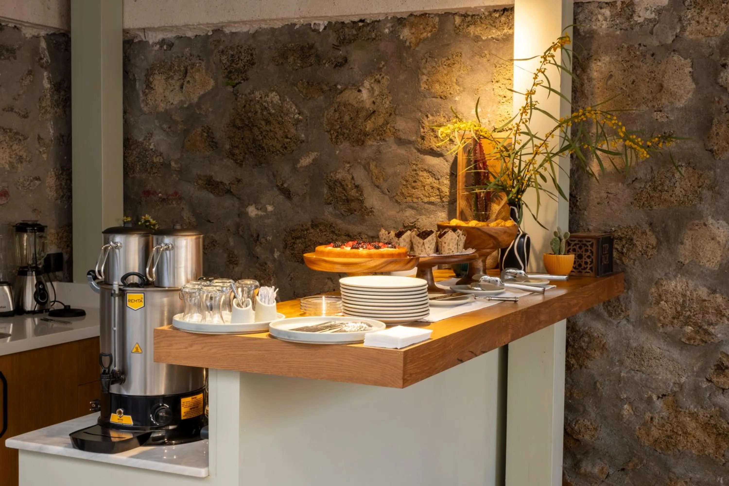 Coffee/tea facilities in Kotraba Alacati Hotel