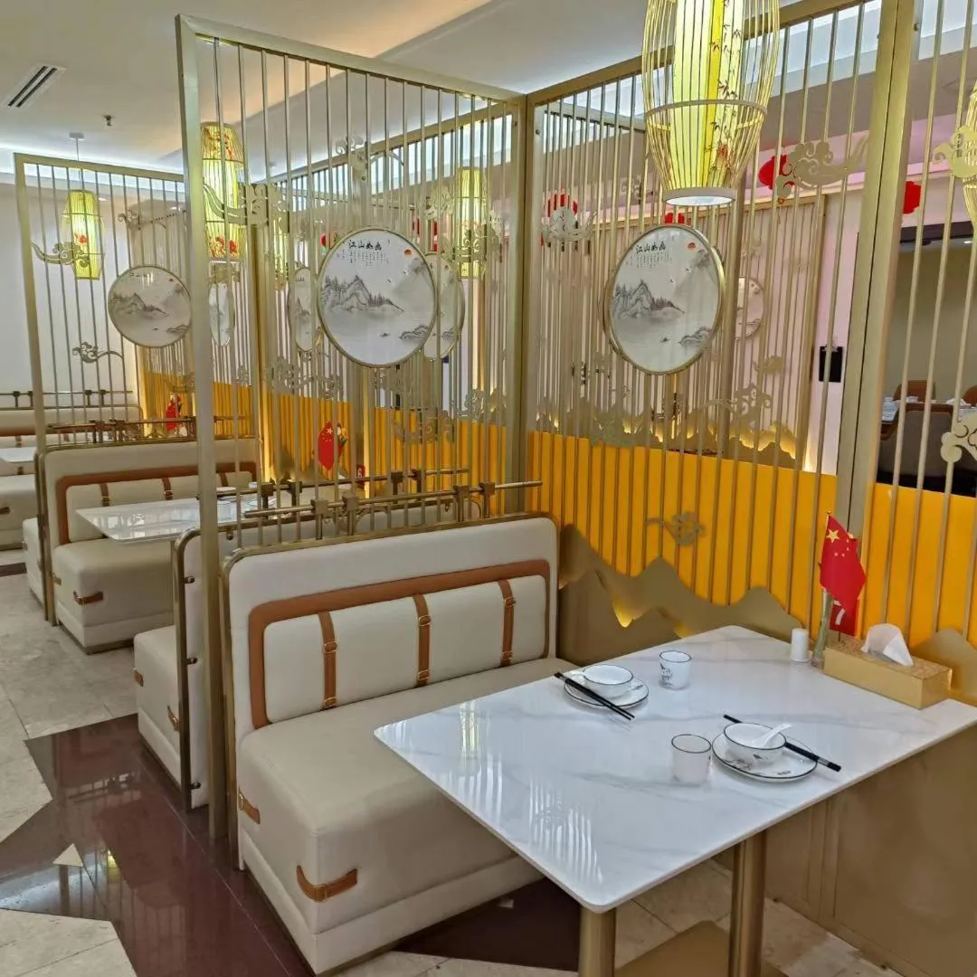 Restaurant/places to eat in Three 888 Hotel