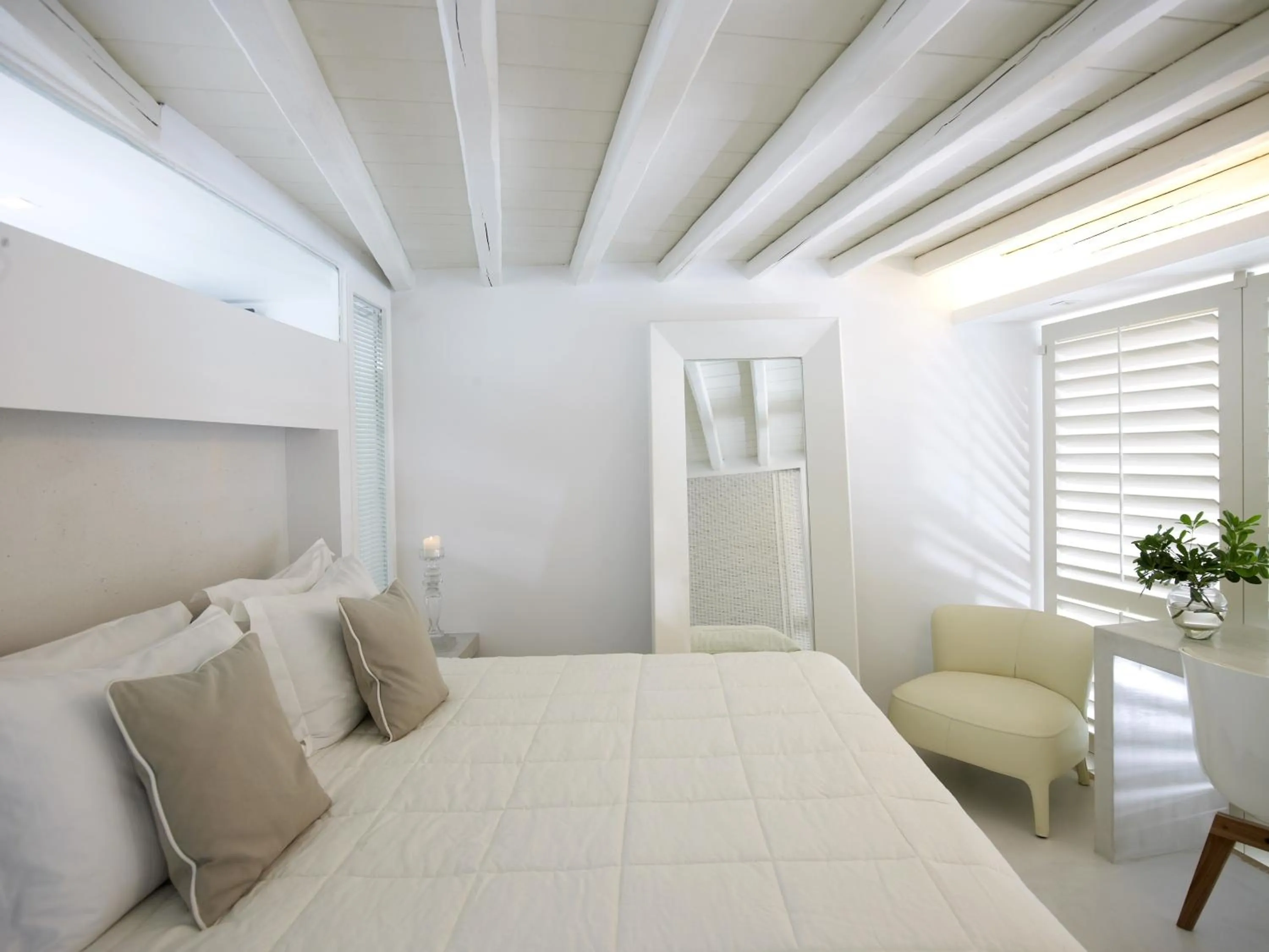 Bed in Semeli Hotel Mykonos