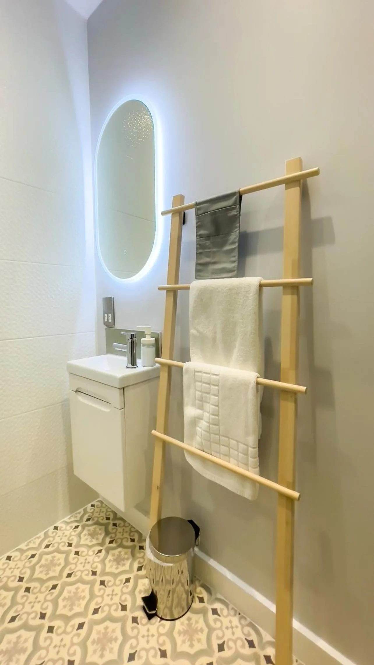 Old Town Trinity Apt No 3 By Adliv