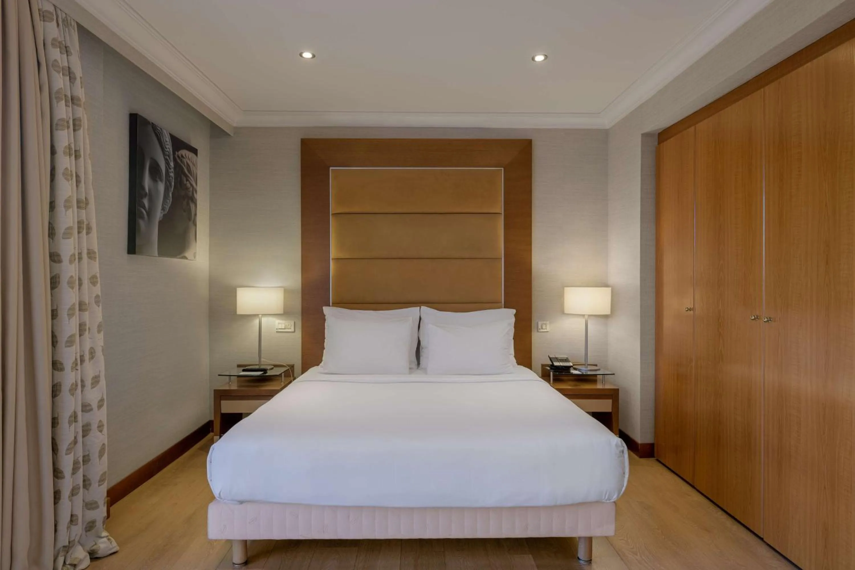 Bedroom, Bed in Radisson Blu Park Hotel Athens