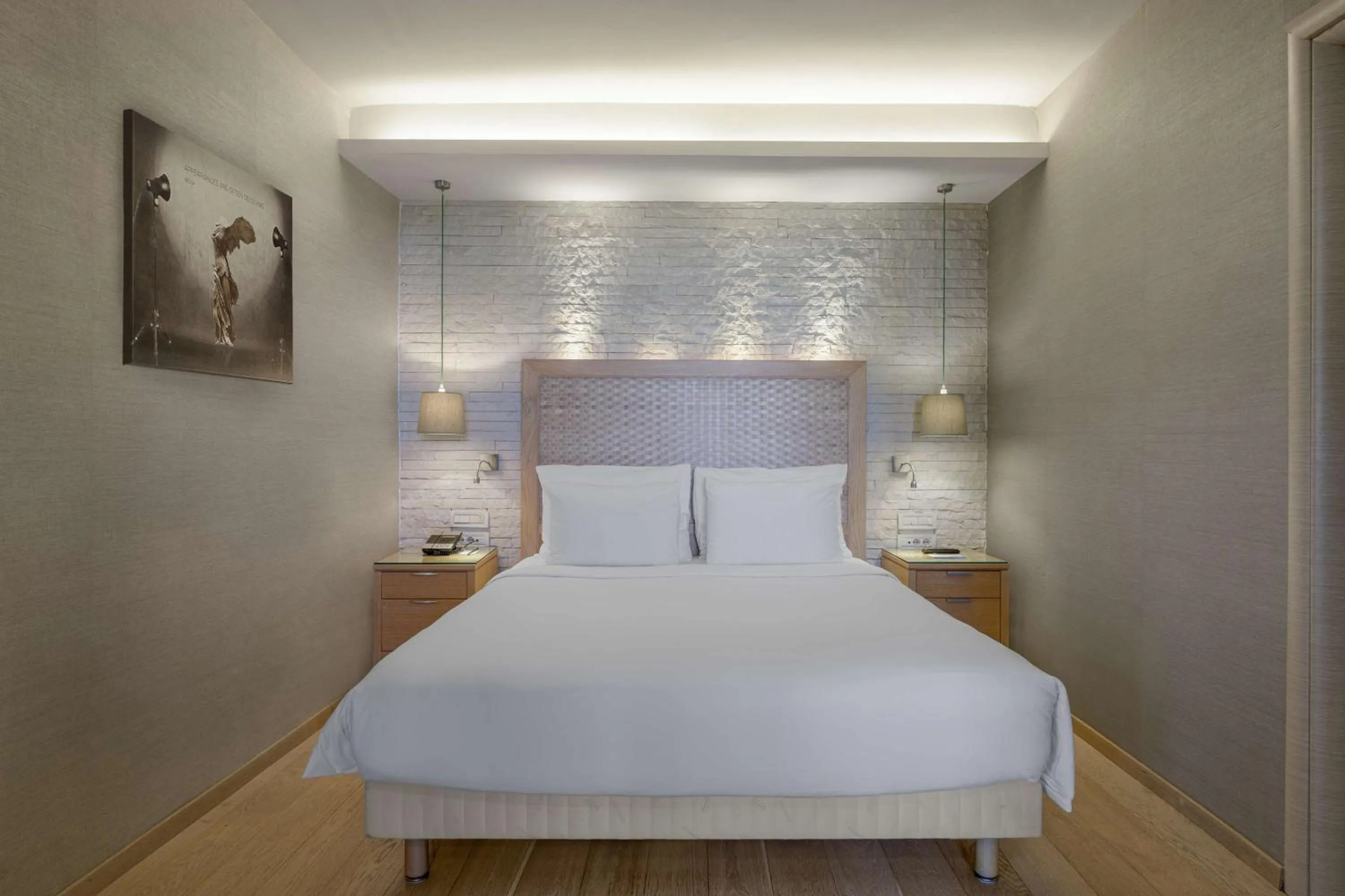 Photo of the whole room, Bed in Radisson Blu Park Hotel Athens