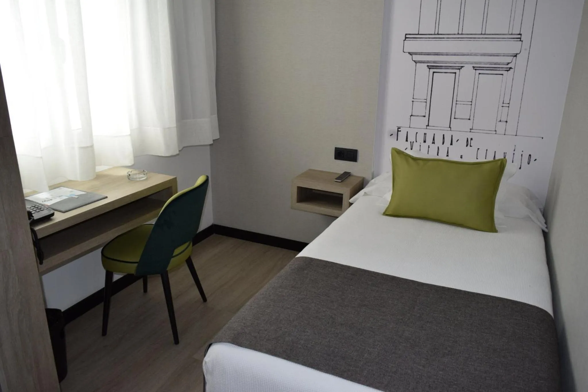 Photo of the whole room, Bed in Sercotel Hotel Parque