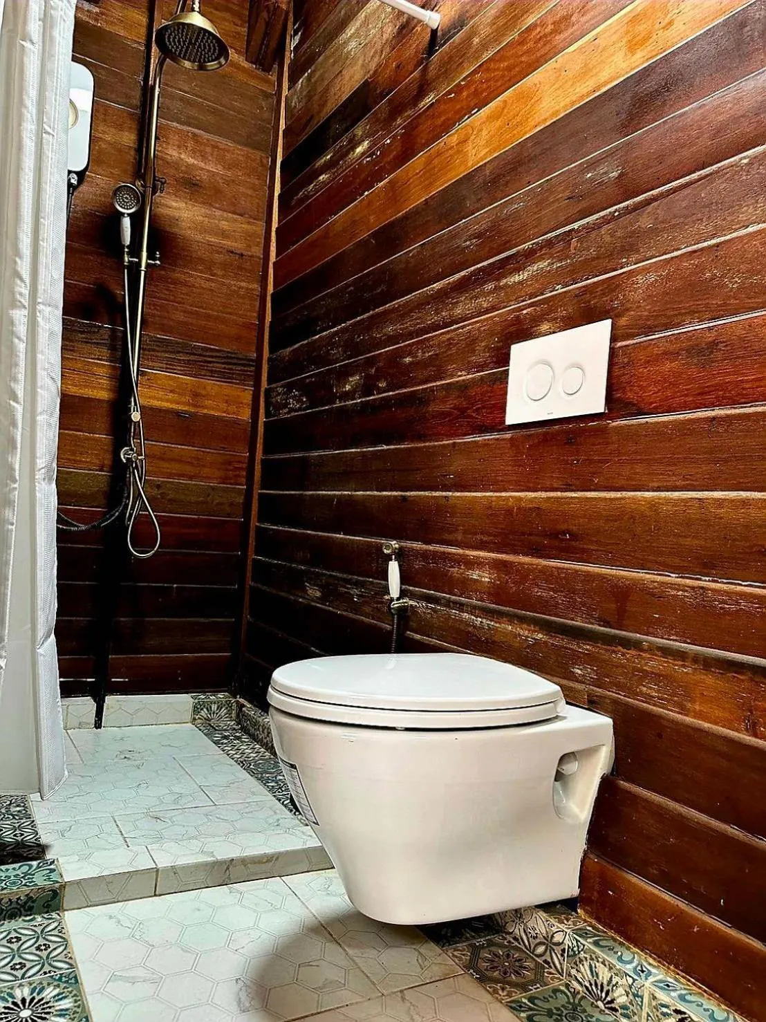 Bathroom in RuenKijja