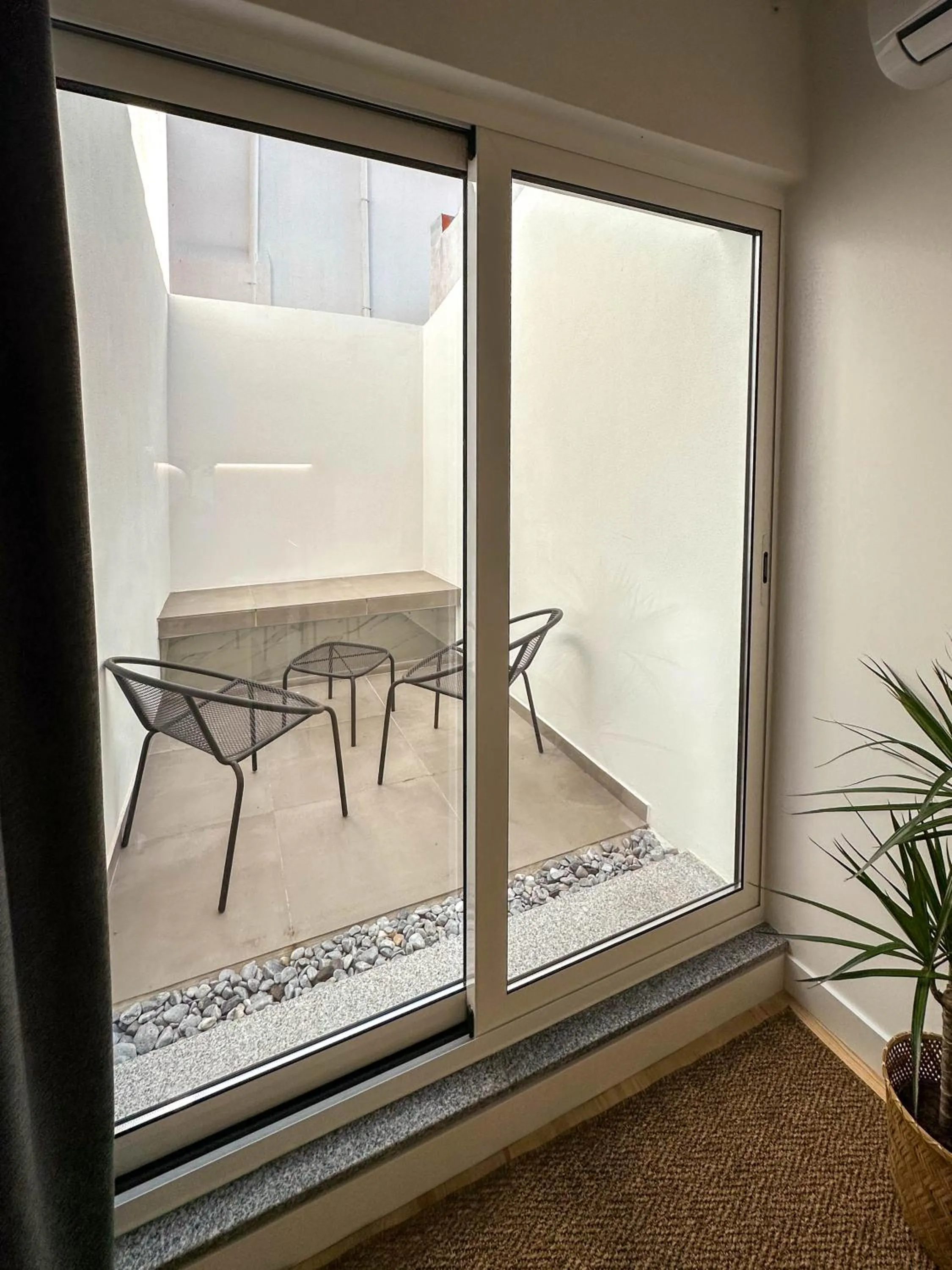 Apostolos Loft