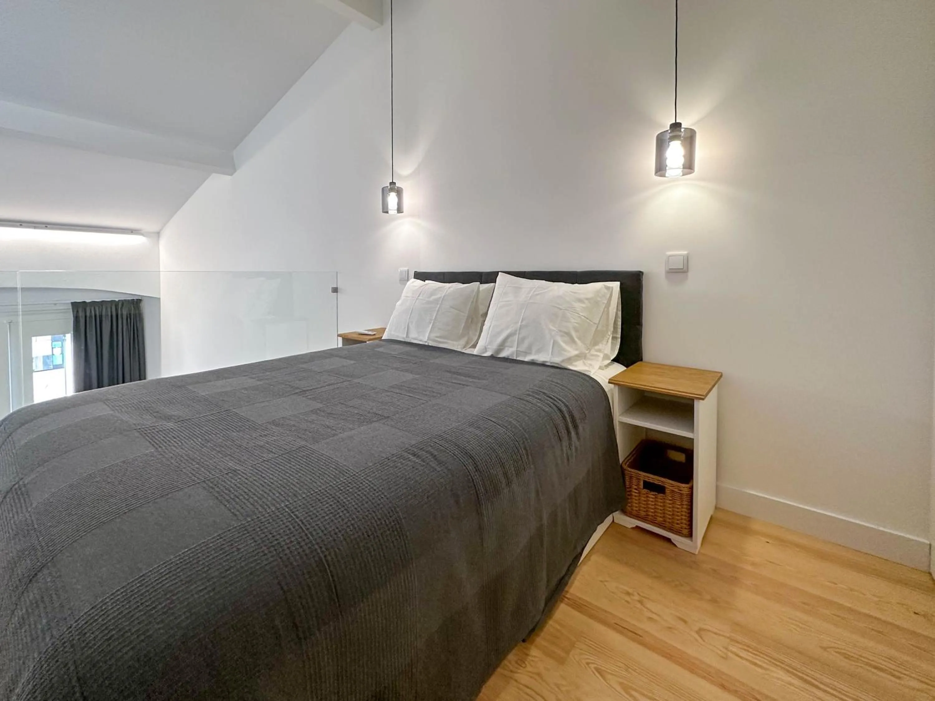 Apostolos Loft