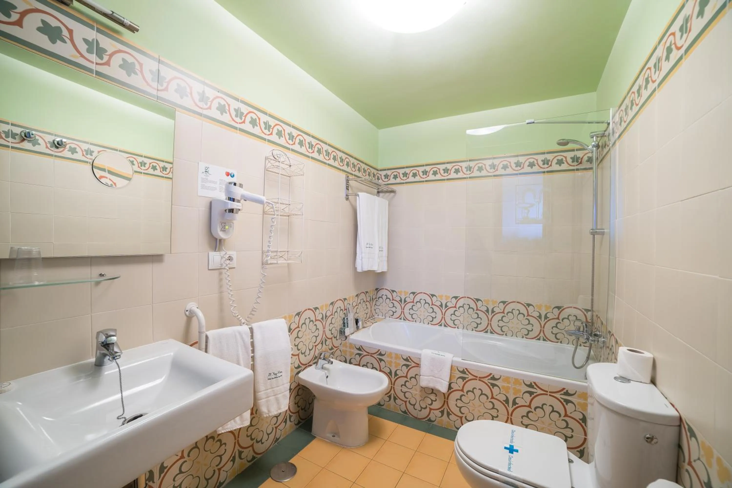 Bathroom in El Rey Moro Hotel Boutique