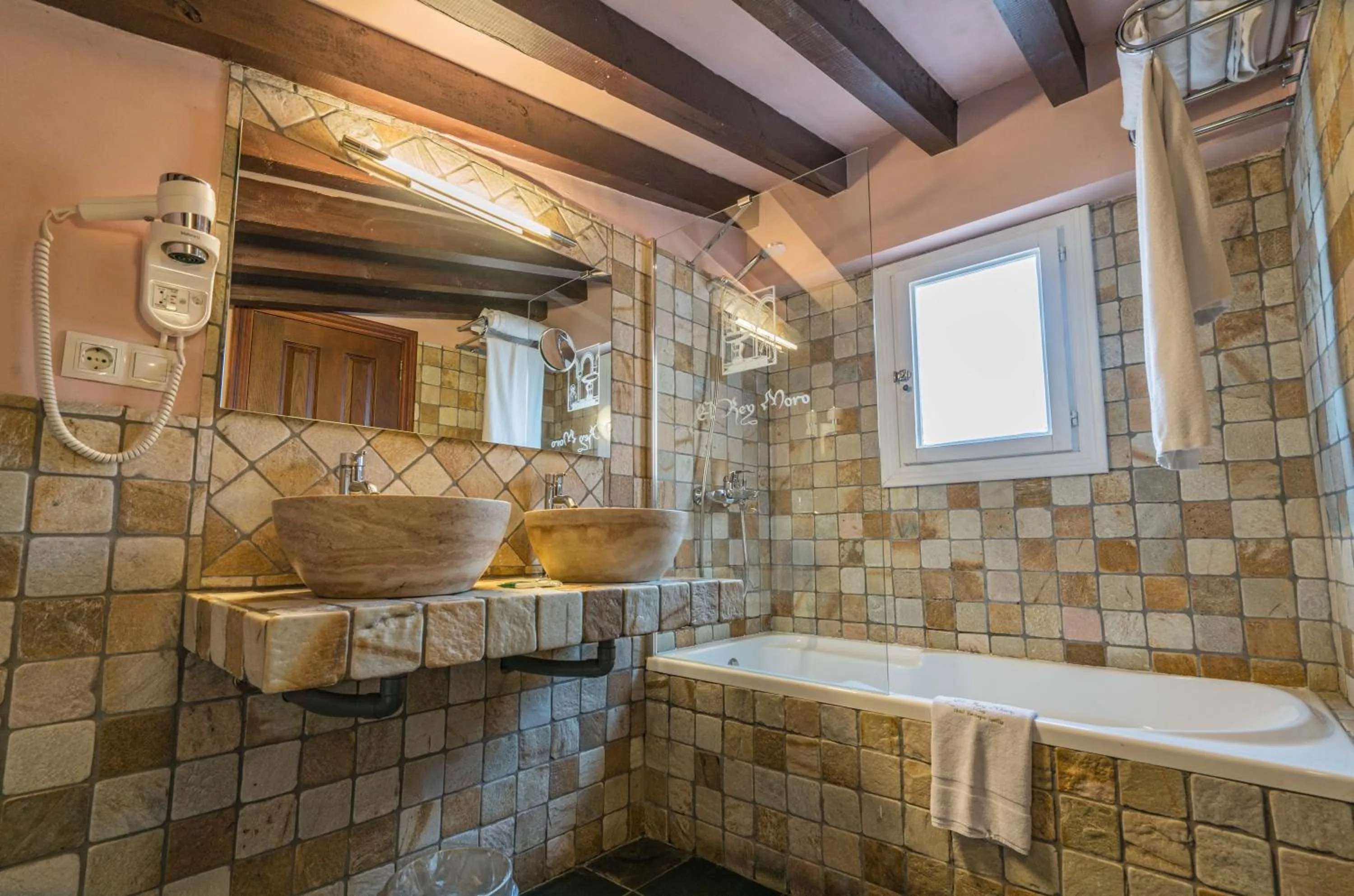 Bathroom in El Rey Moro Hotel Boutique
