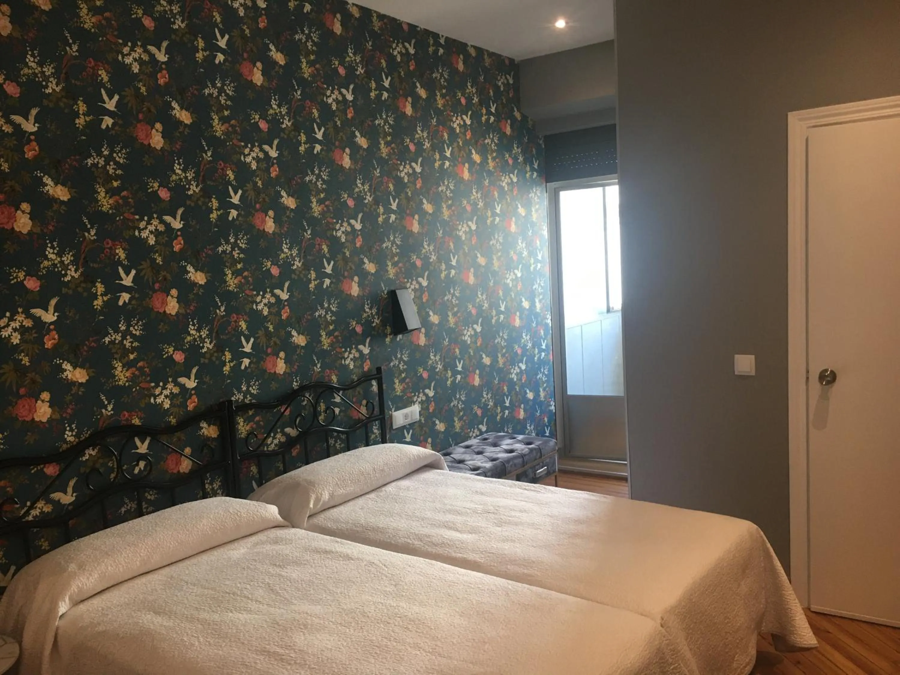 Photo of the whole room, Bed in Hostal Avenida