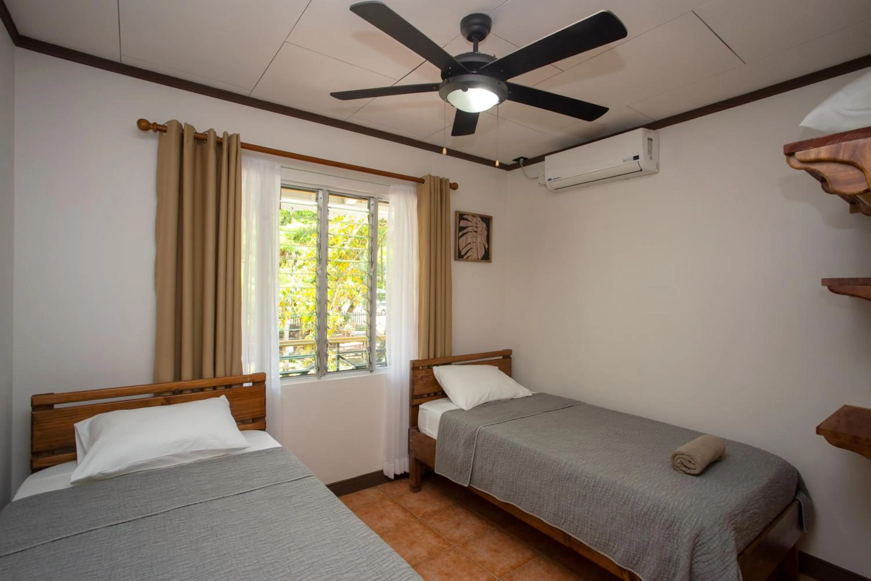 Patio, Bed in Manzanillo Caribbean Resort