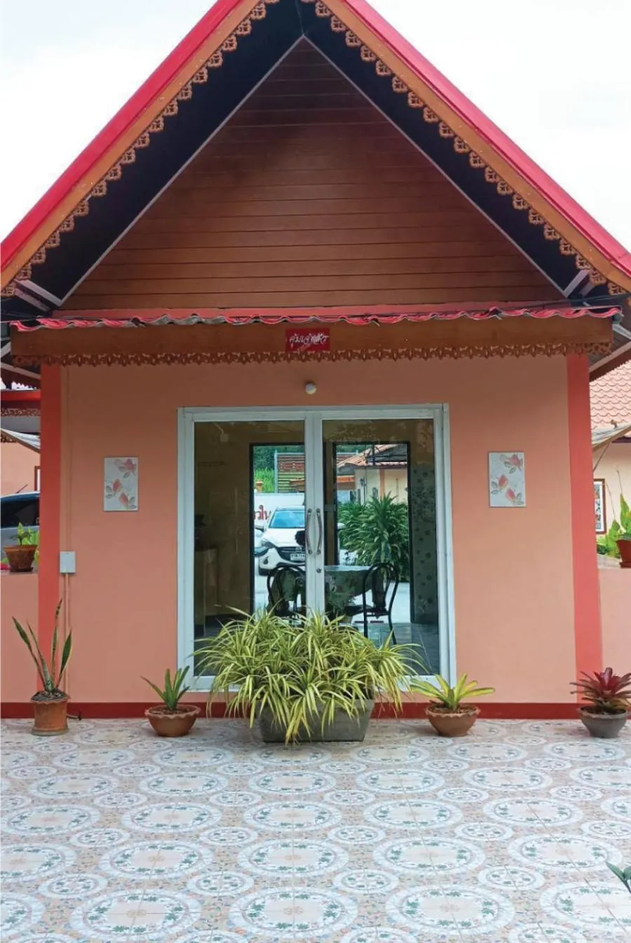 Property building in Vimanmek Resort