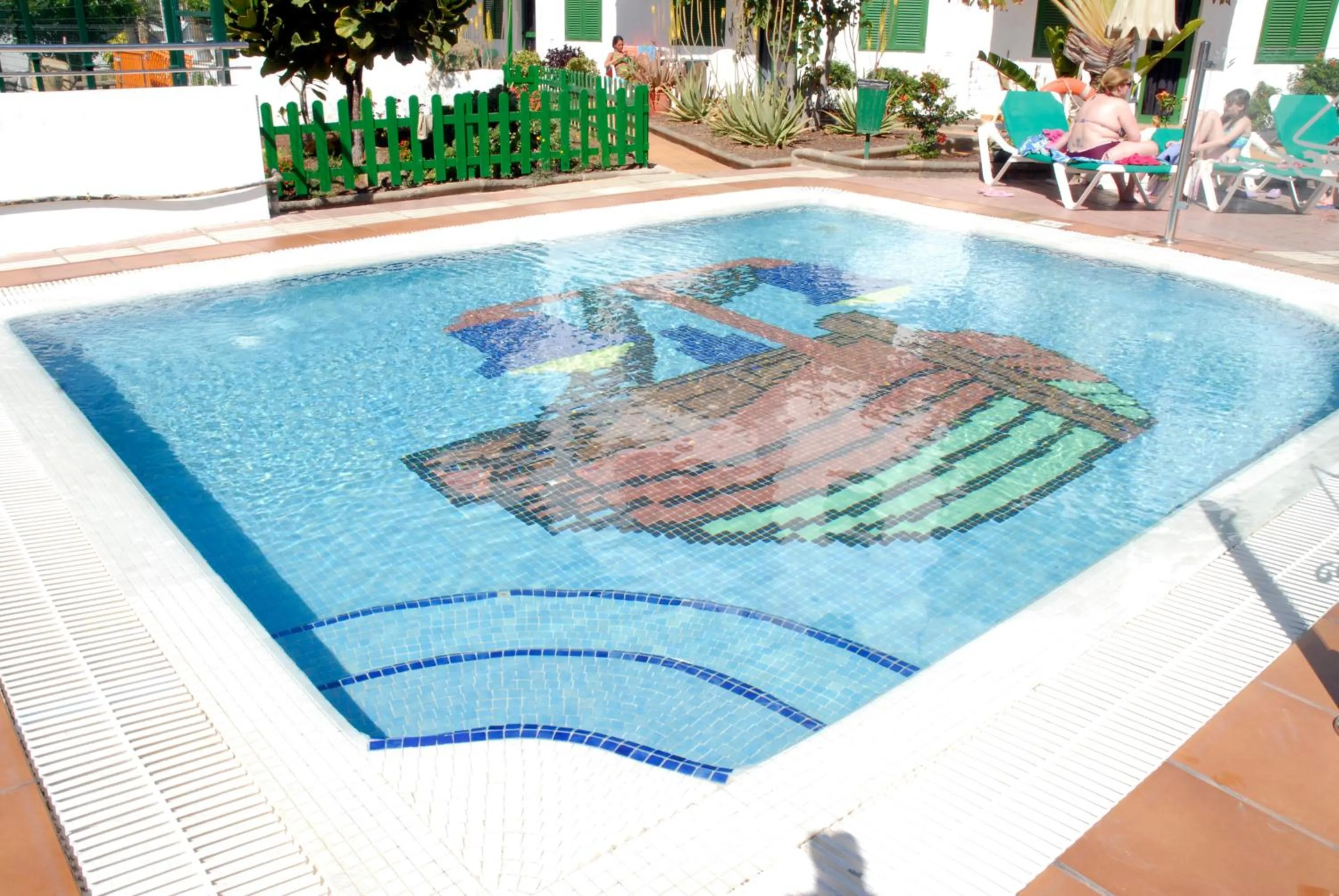 Decorative detail in Las Faluas