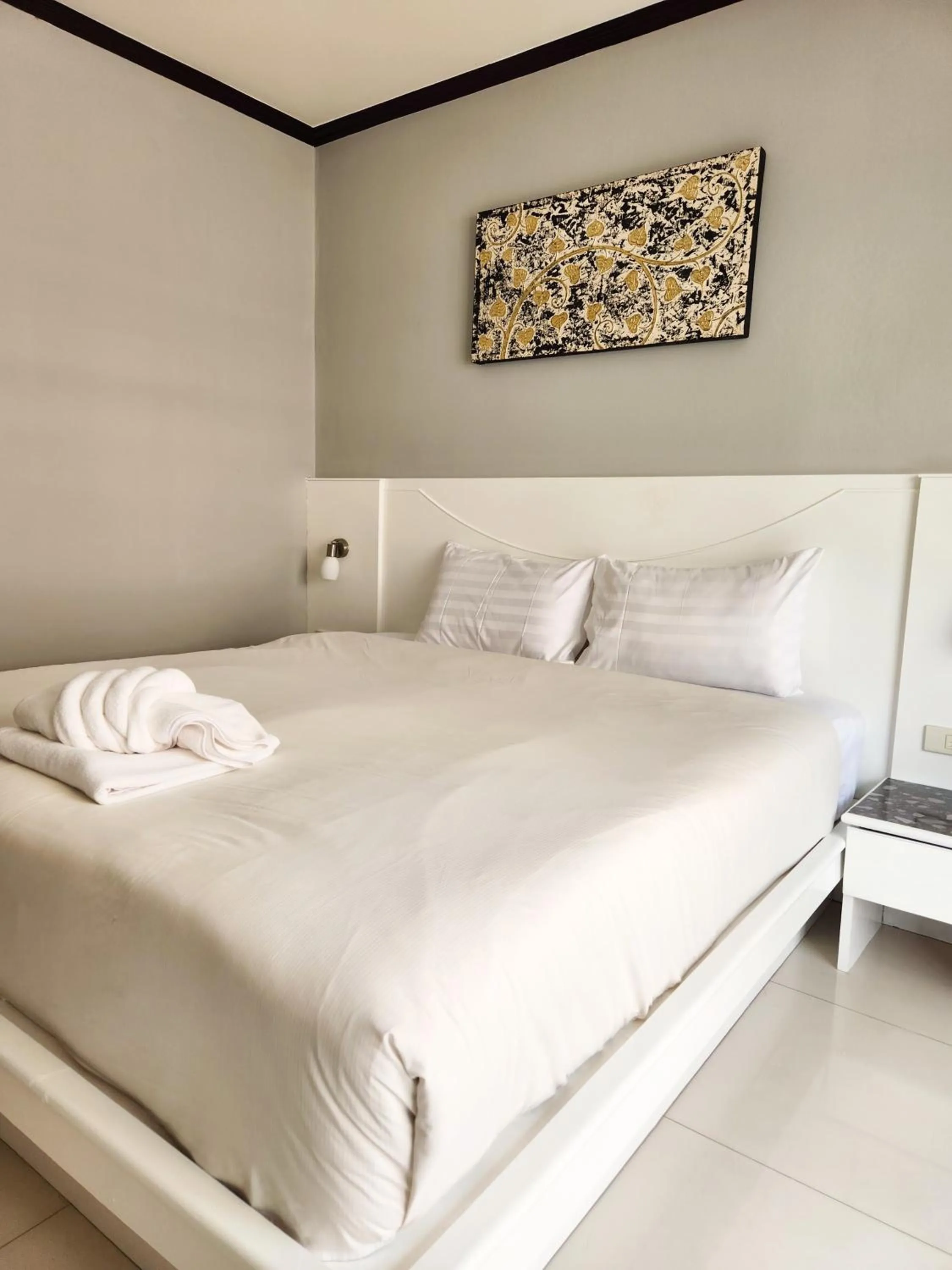 Bed in Issara Patong Beach