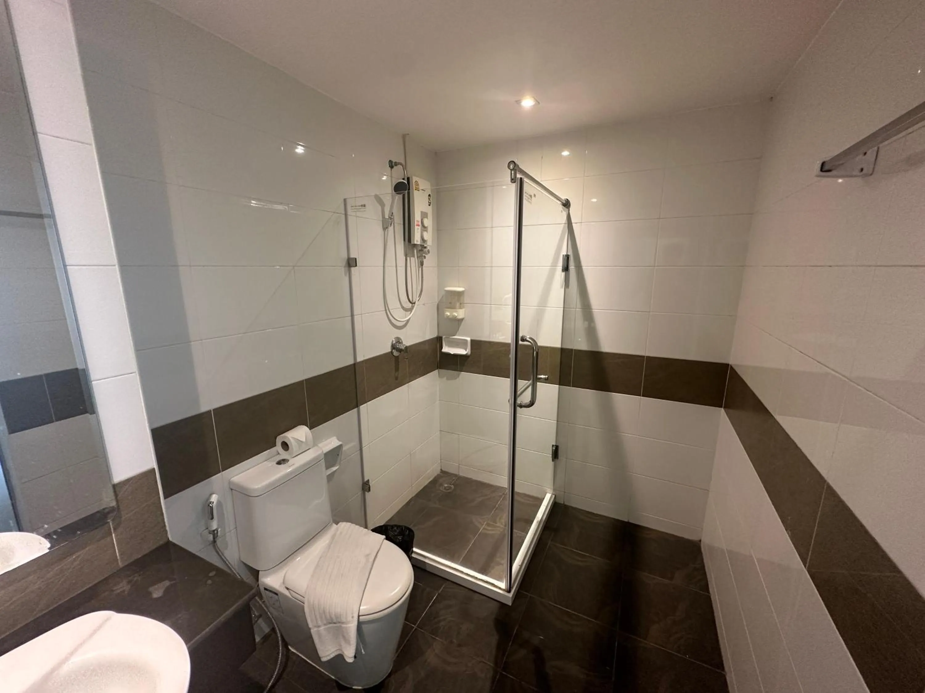 Bathroom in Issara Patong Beach