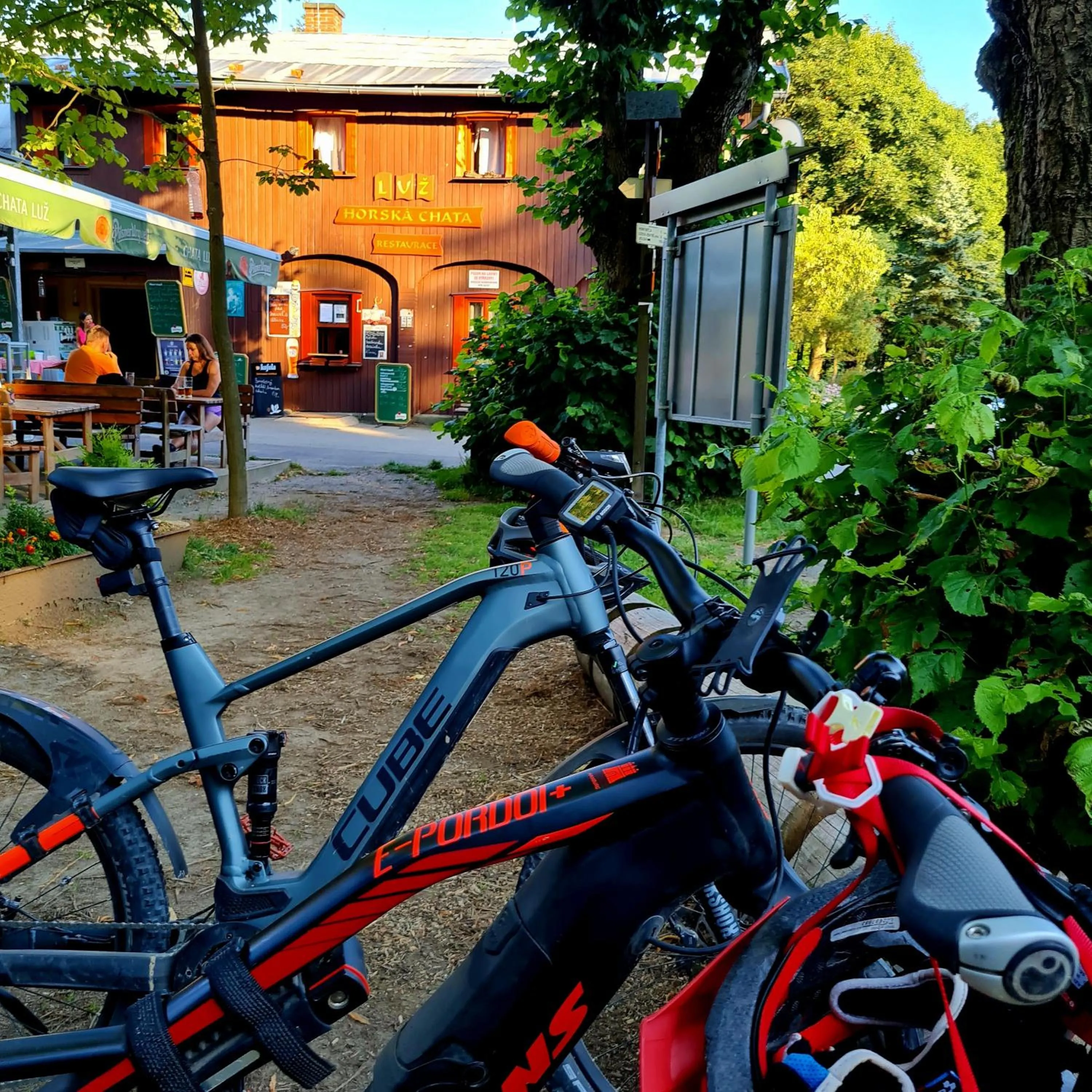Hiking in Urlaubsdomizil Am Töpfer - Ferienwohnungen in Olbersdorf