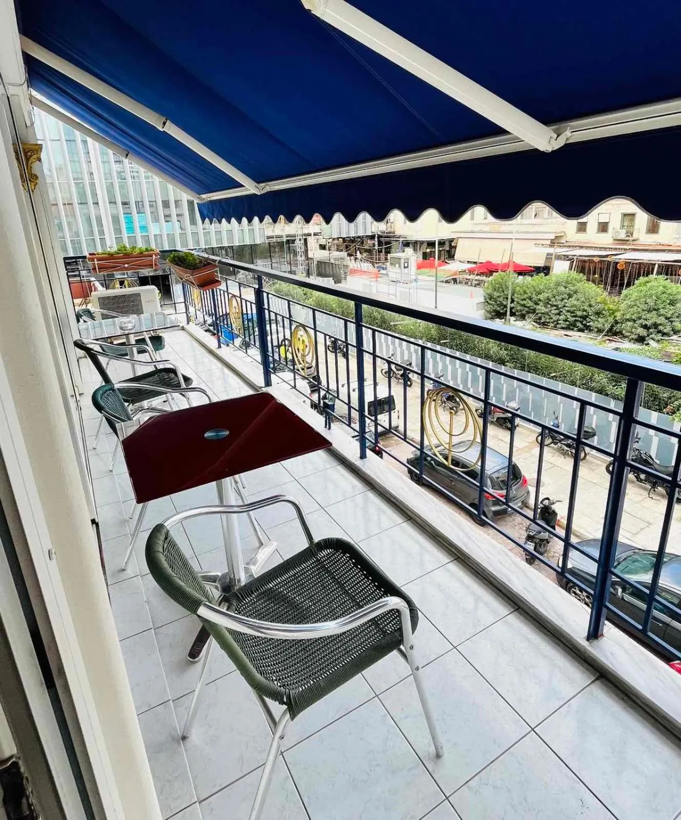 Triton Hotel Piraeus