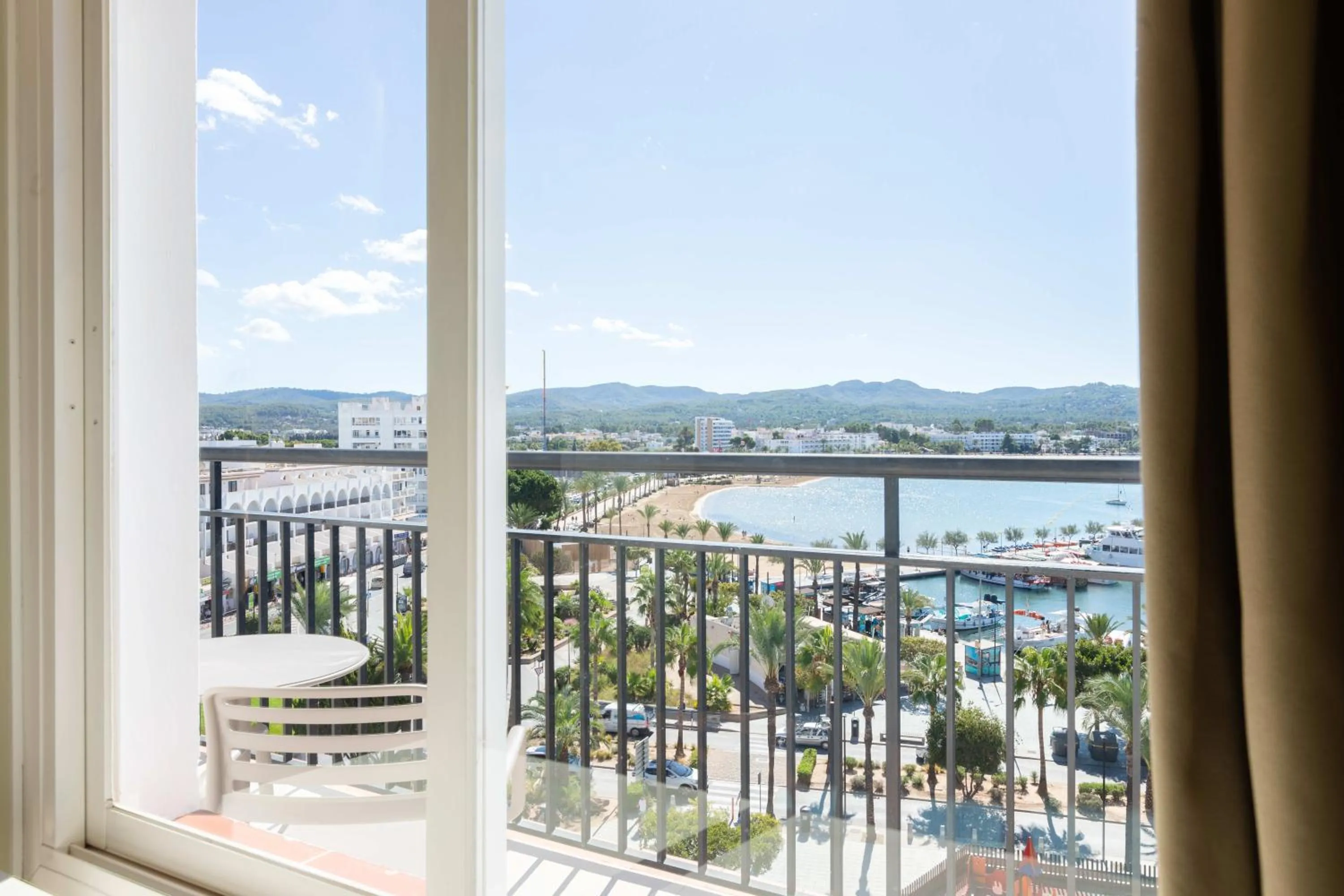 Nearby landmark in The Red Hotel - Adults Only