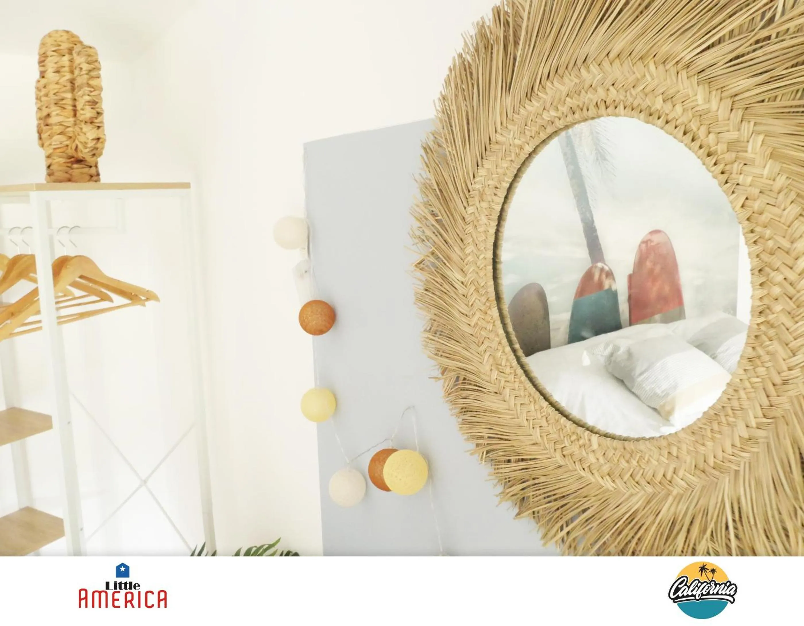 wardrobe in Little America - Appart Hôtel 3km Futuroscope