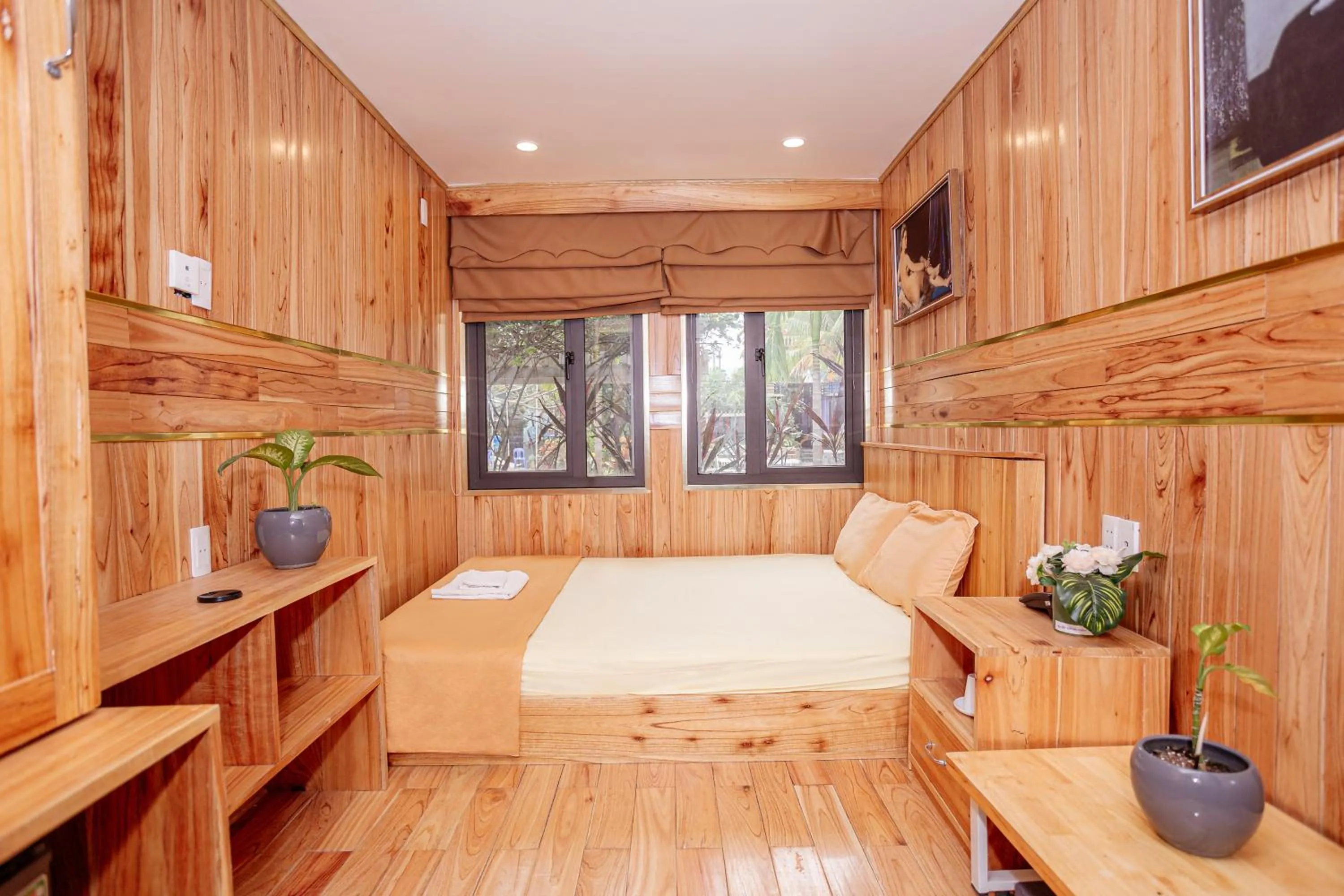 Photo of the whole room in Republic Hostel Cat Ba