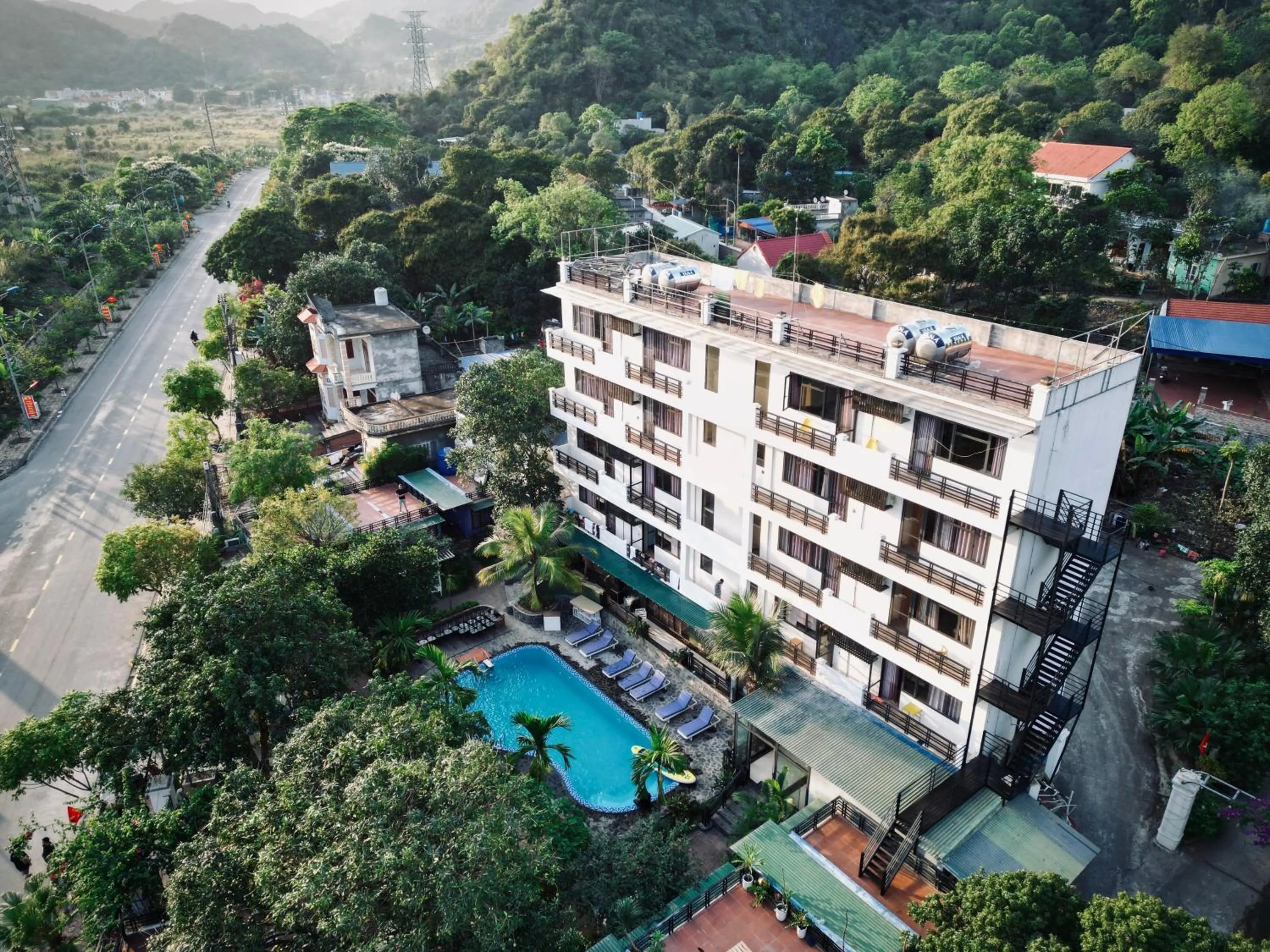 Property building in Republic Hostel Cat Ba