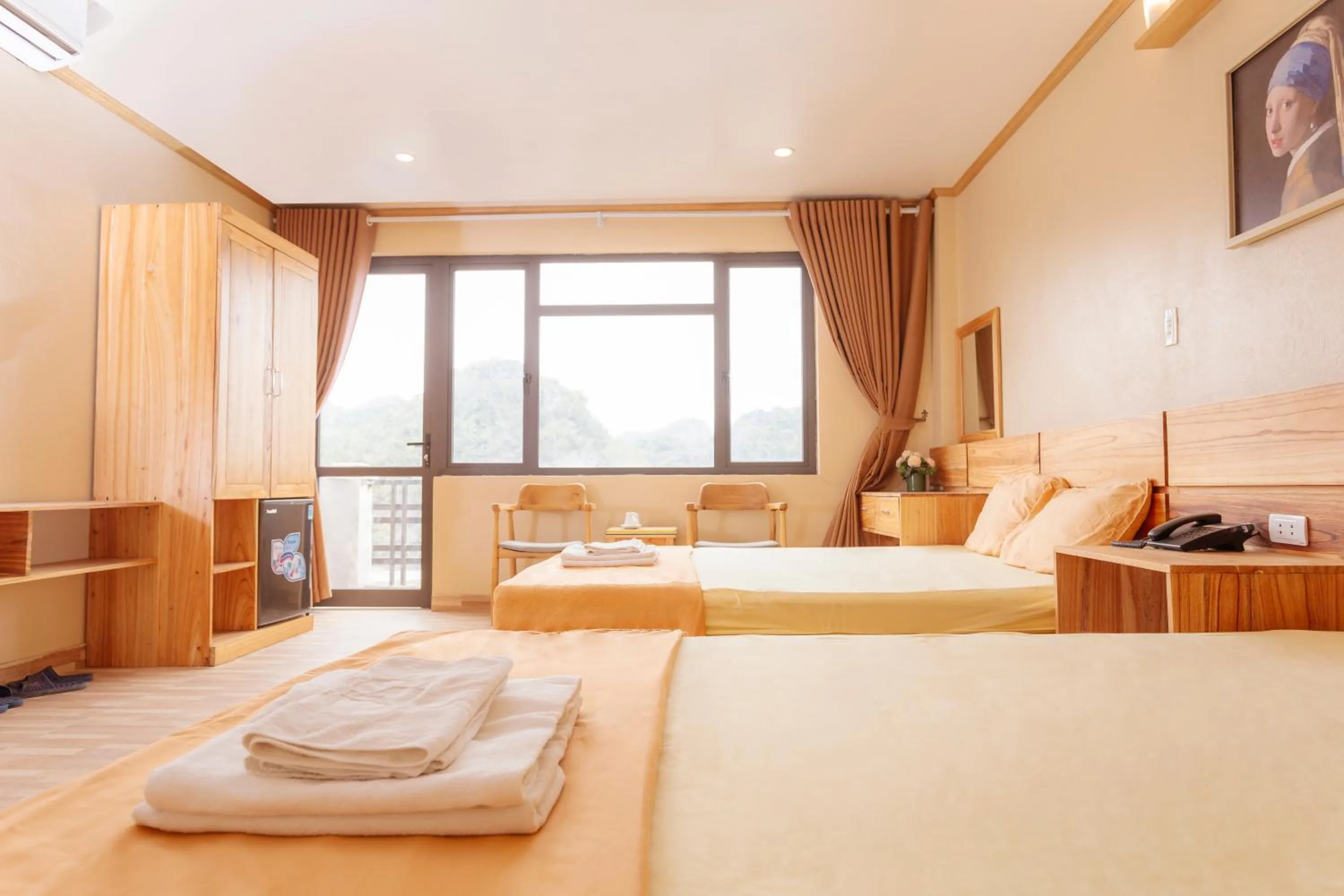 Bed in Republic Hostel Cat Ba