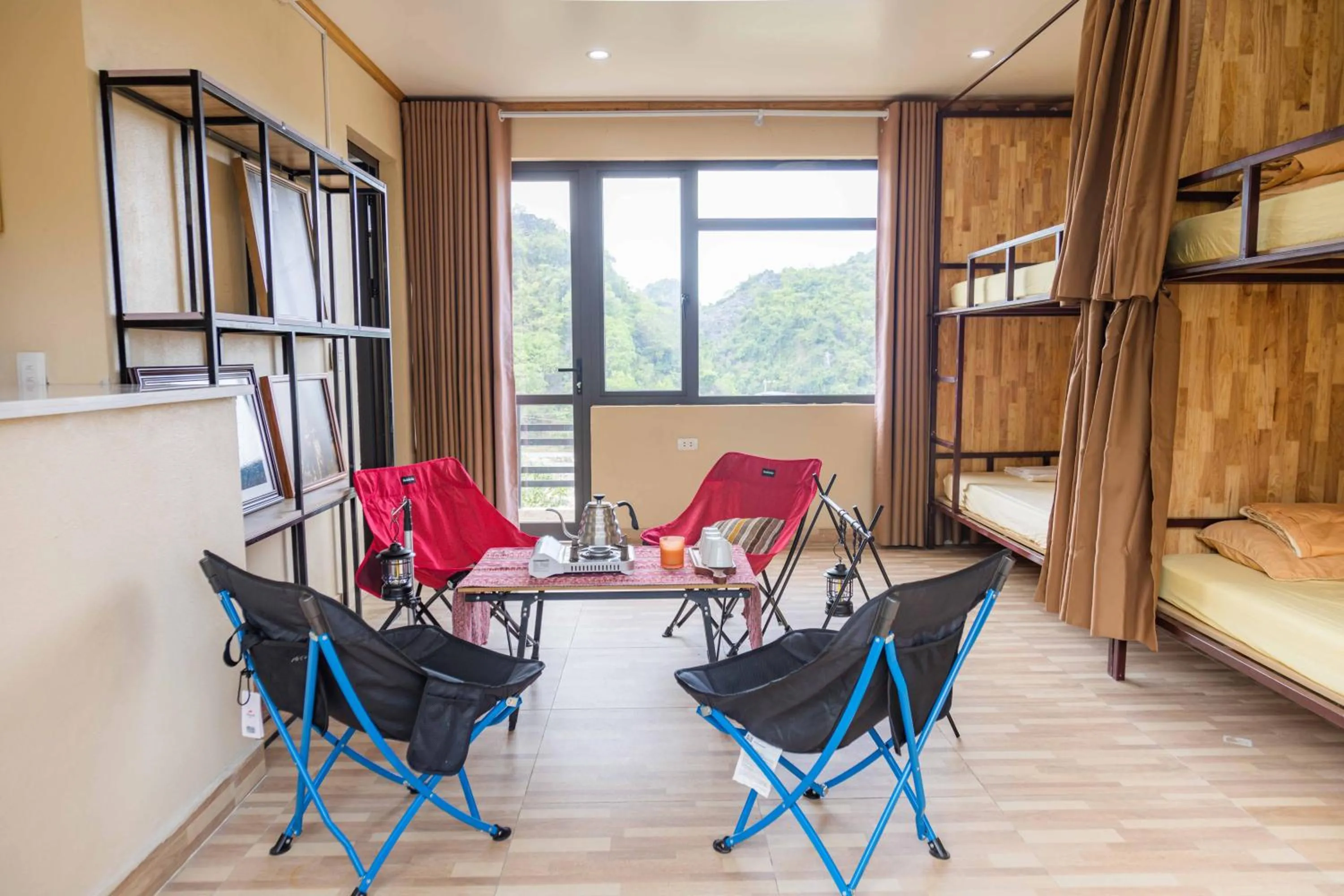 Patio in Republic Hostel Cat Ba