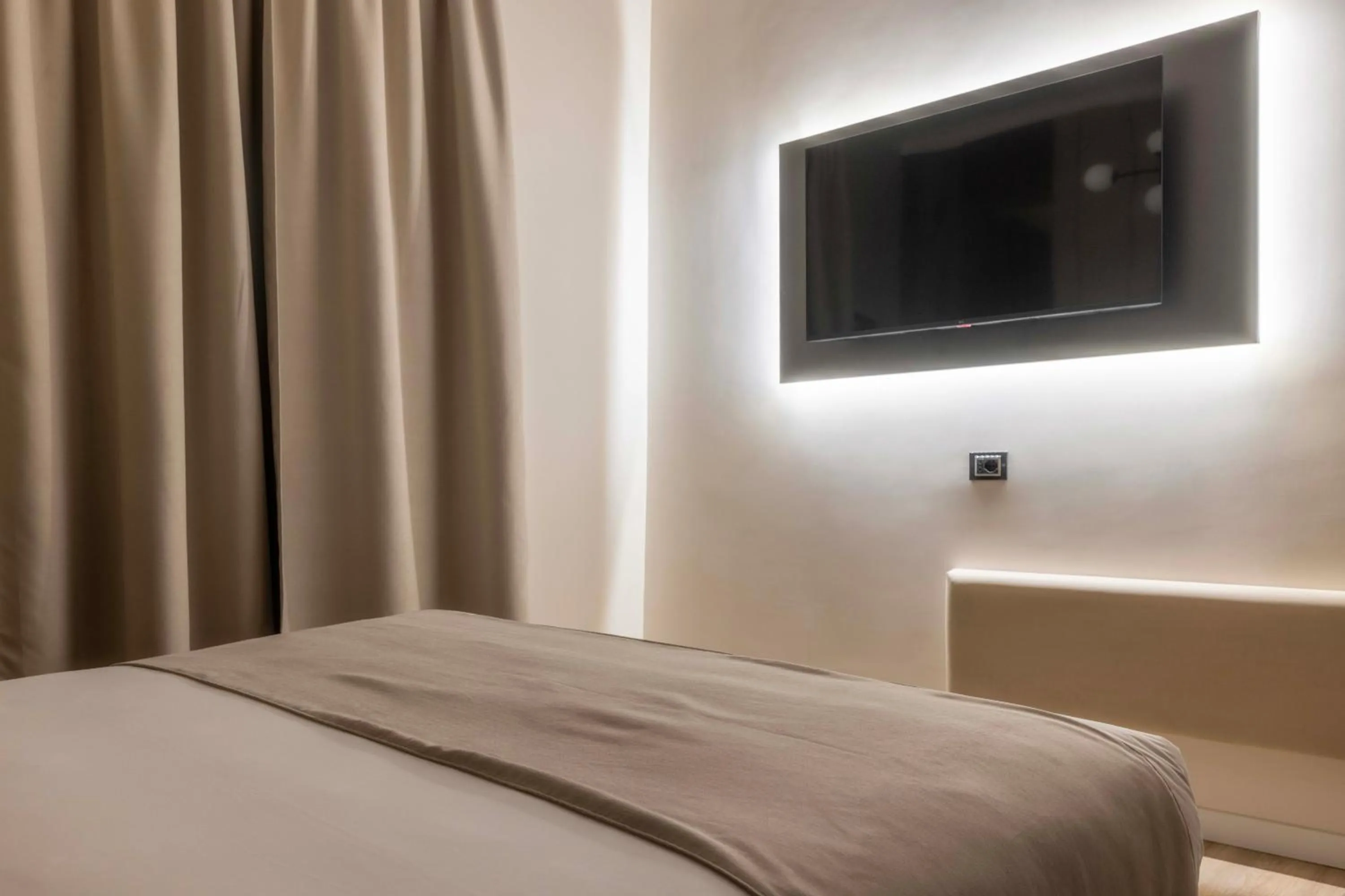 Photo of the whole room, Bed in Home at Rome Luxury Navona Guesthouse