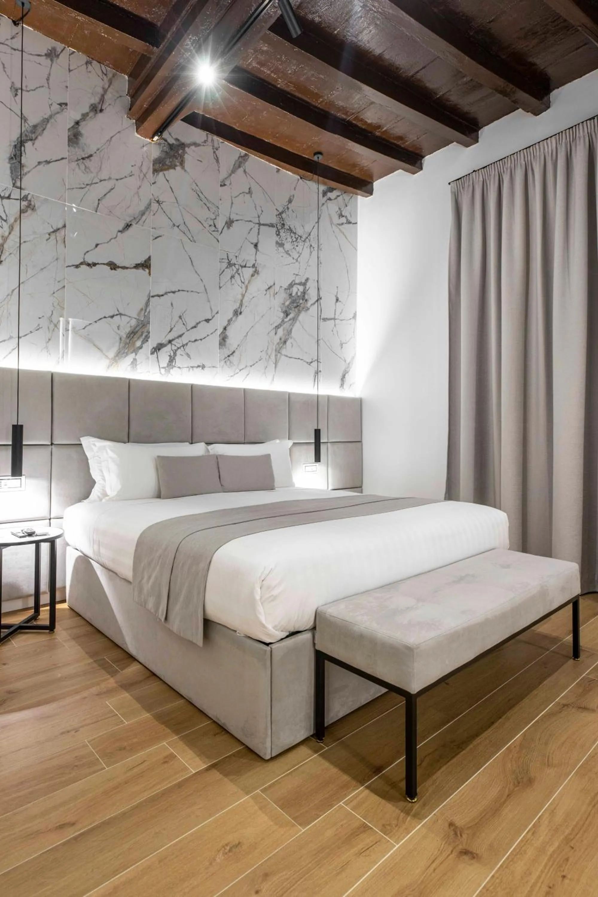 Bed in Home at Rome Luxury Navona Guesthouse