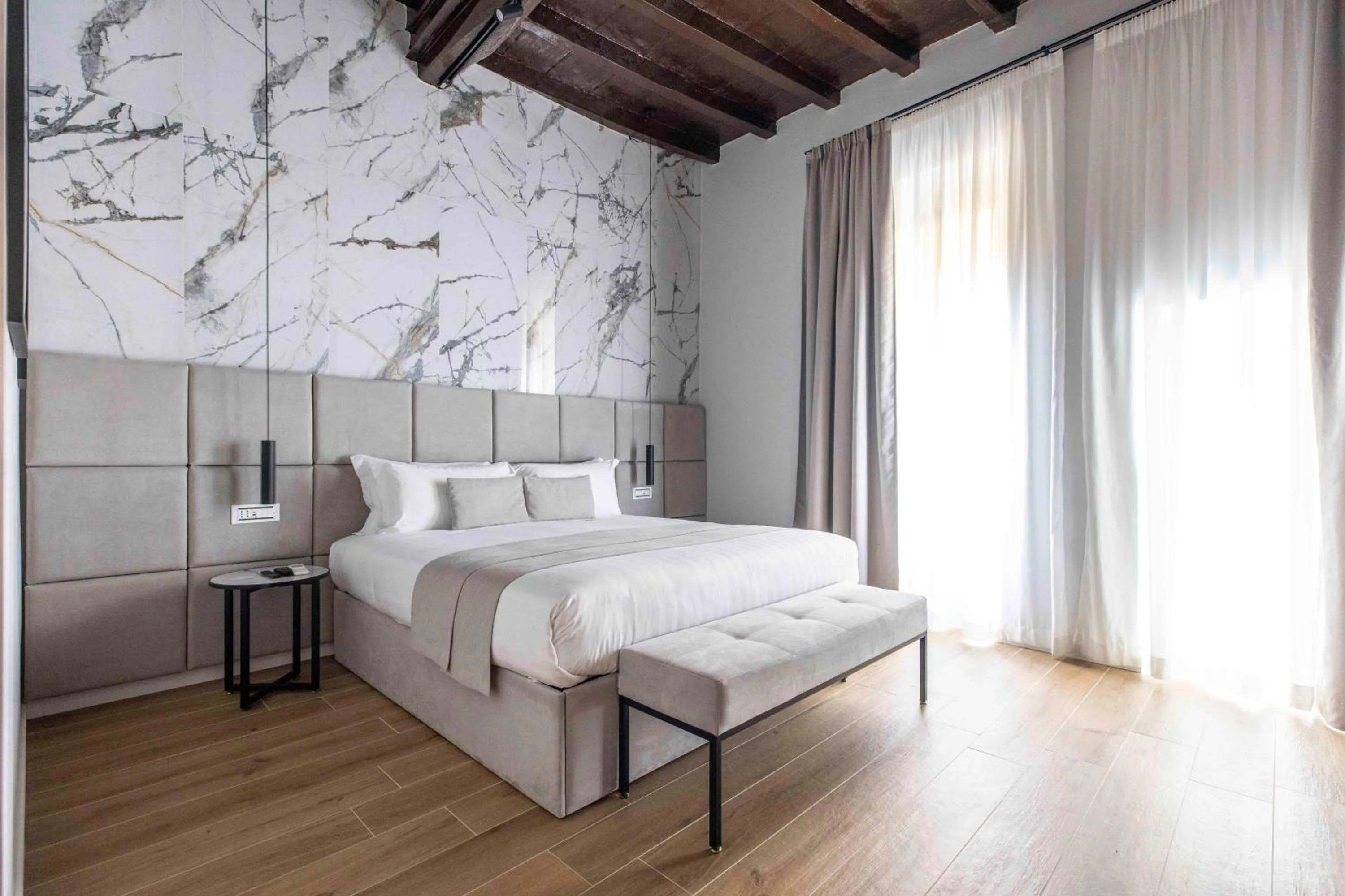 Bed in Home at Rome Luxury Navona Guesthouse
