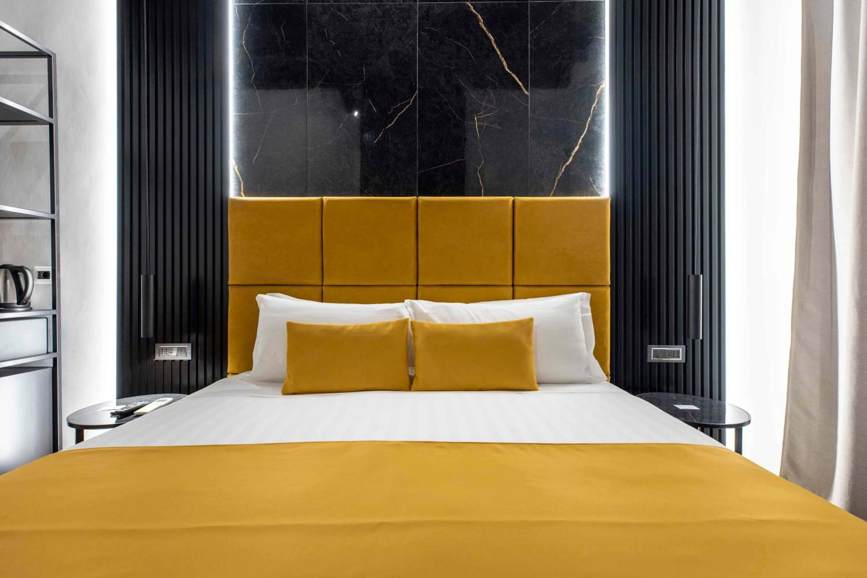 Bed in Home at Rome Luxury Navona Guesthouse