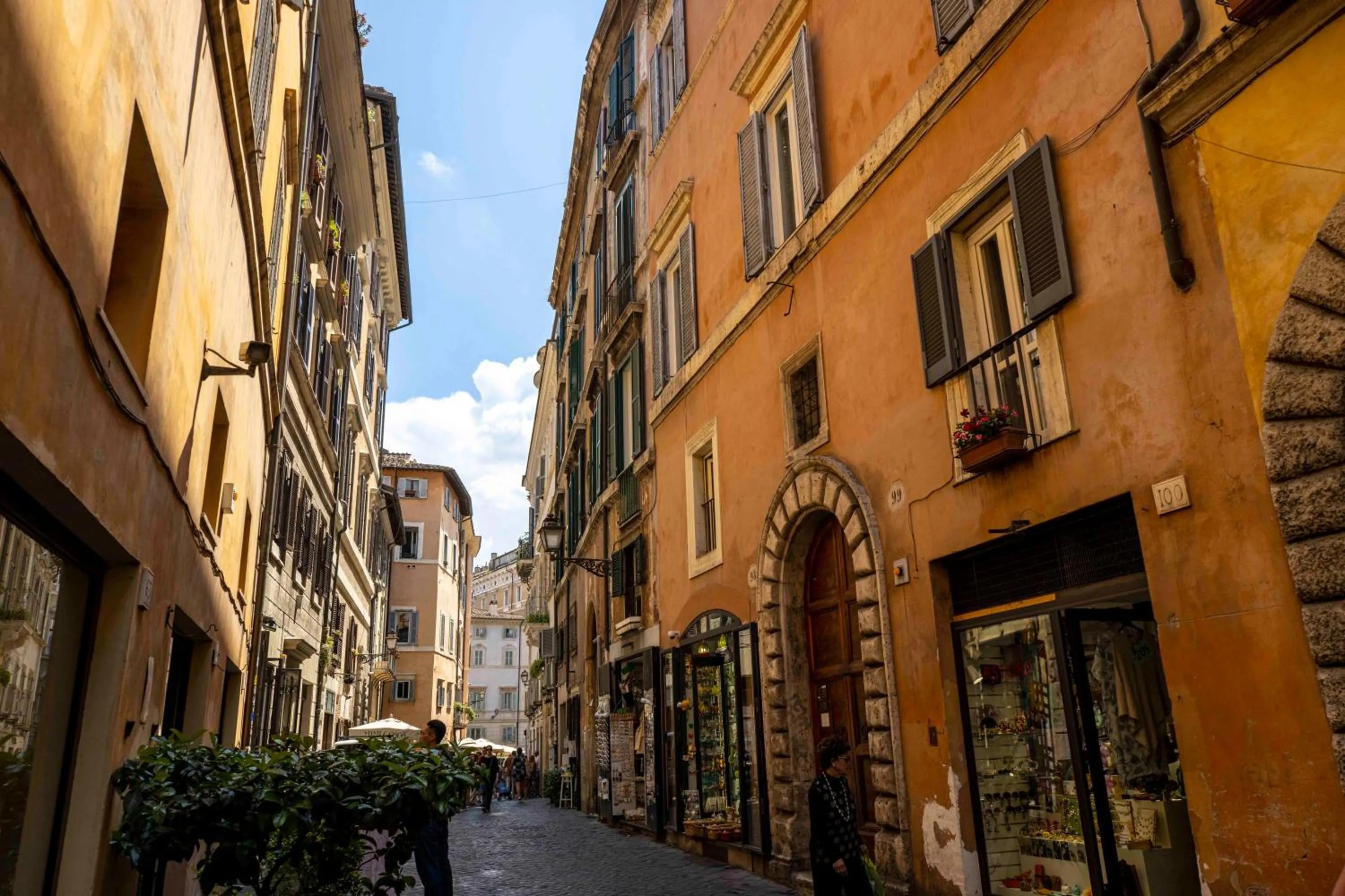 Property building in Home at Rome Luxury Navona Guesthouse