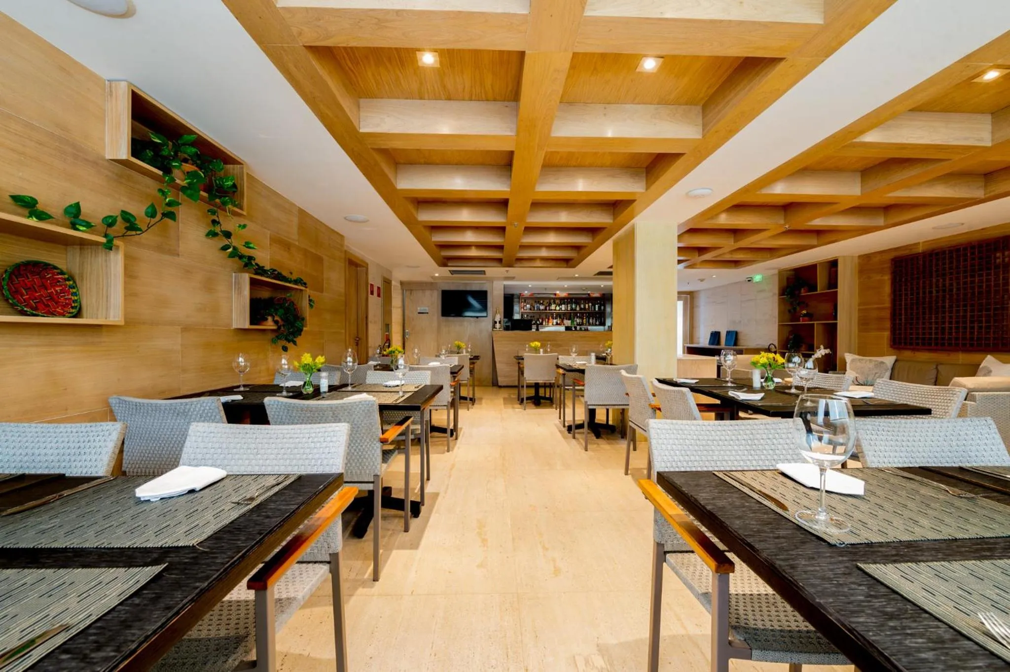 Restaurant/places to eat in Windsor California Copacabana