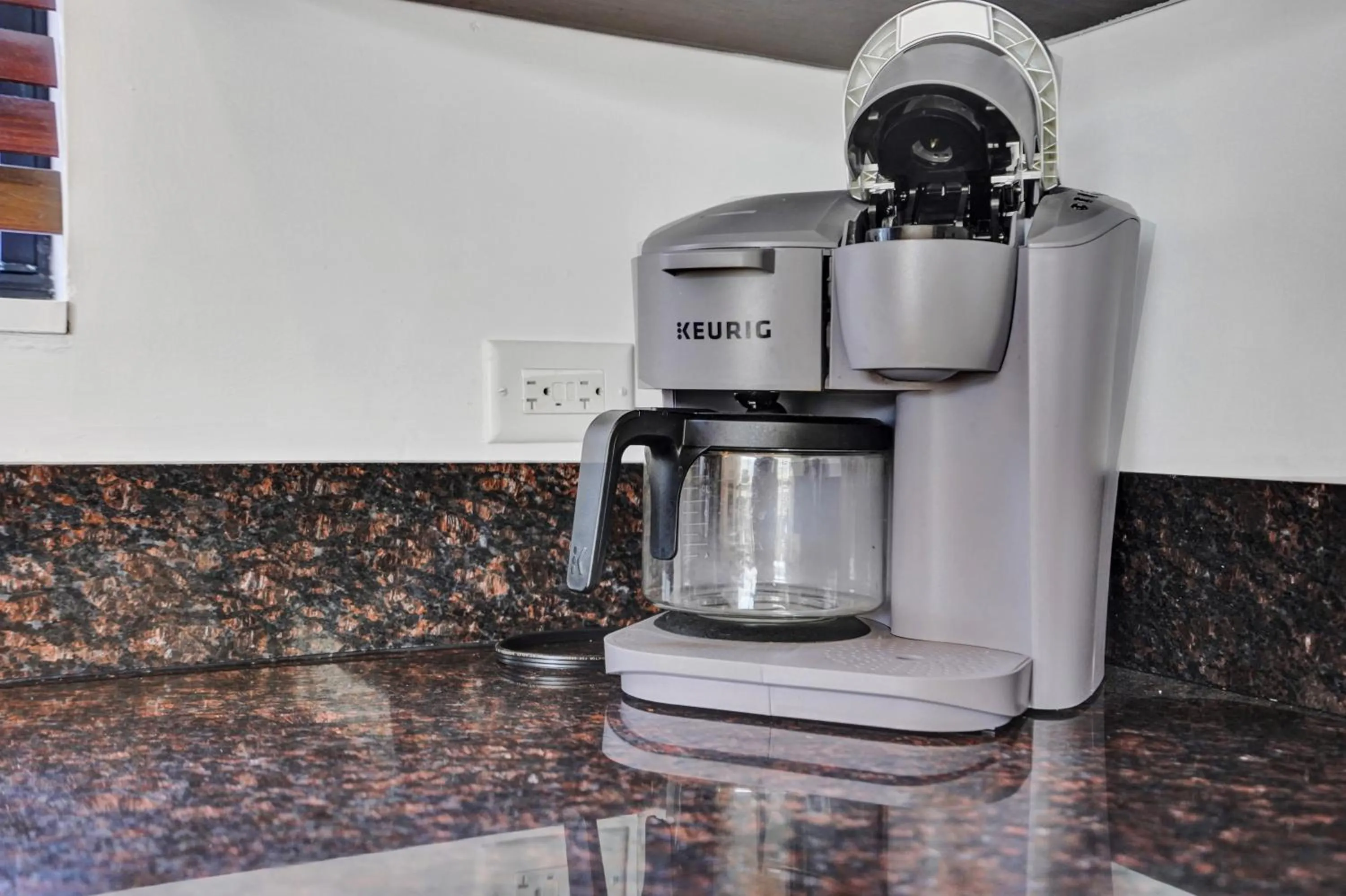 Waves On Walnut - Beach Access