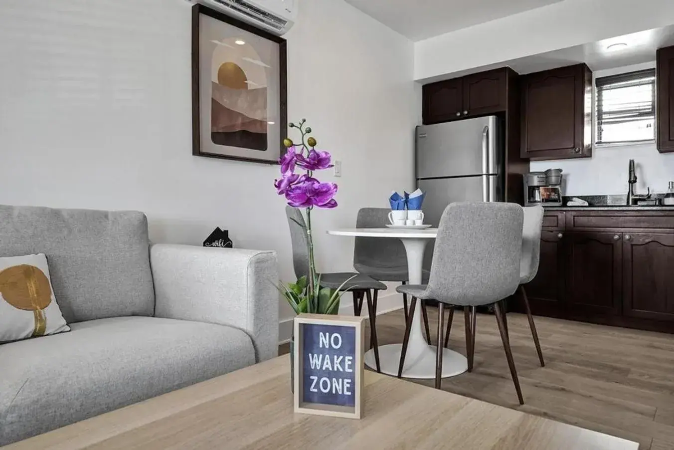 Apartment with Shower in Waves On Walnut - Beach Access Apartment with Shower in Waves On Walnut - Beach Access