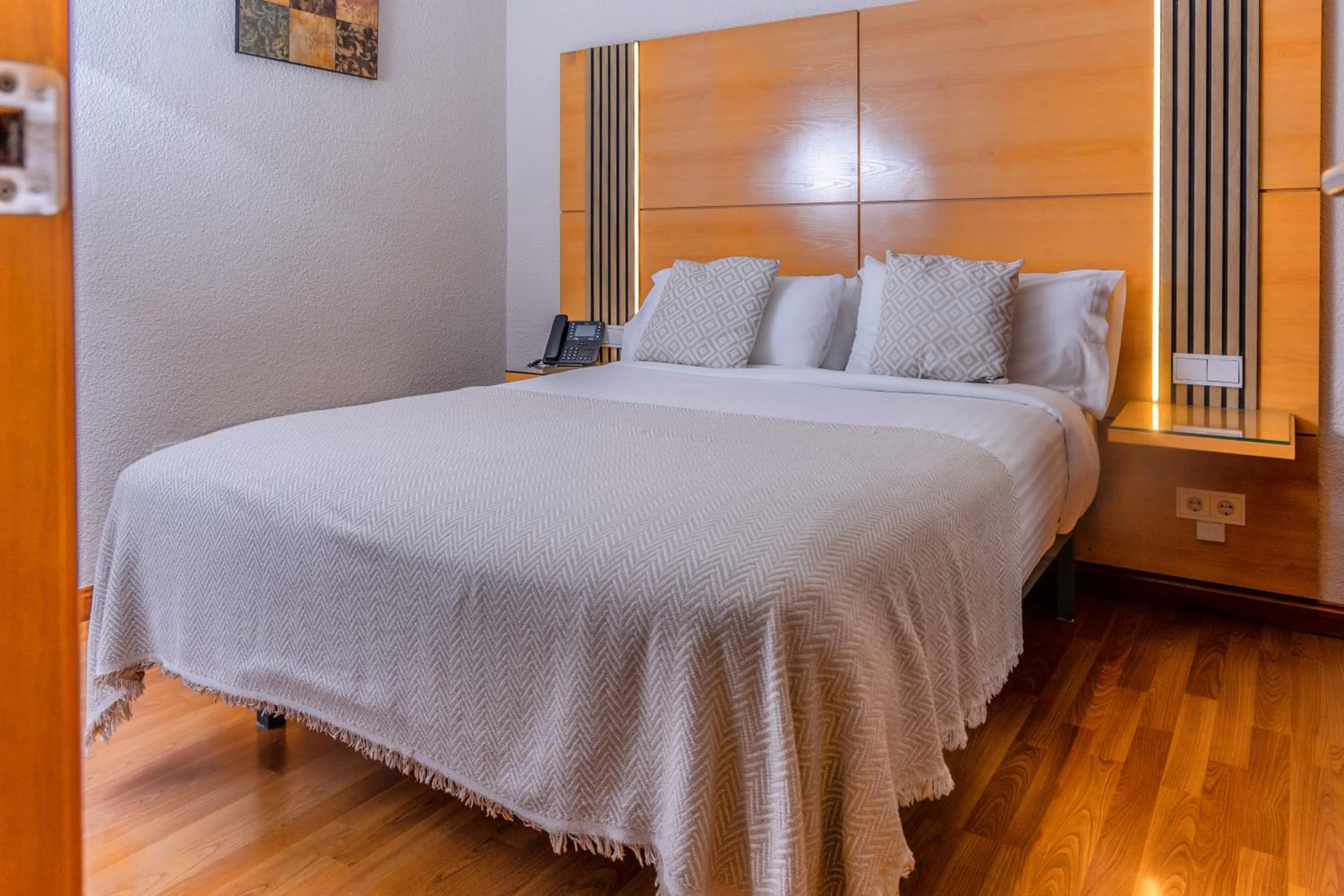 Photo of the whole room, Bed in Hotel Serrano