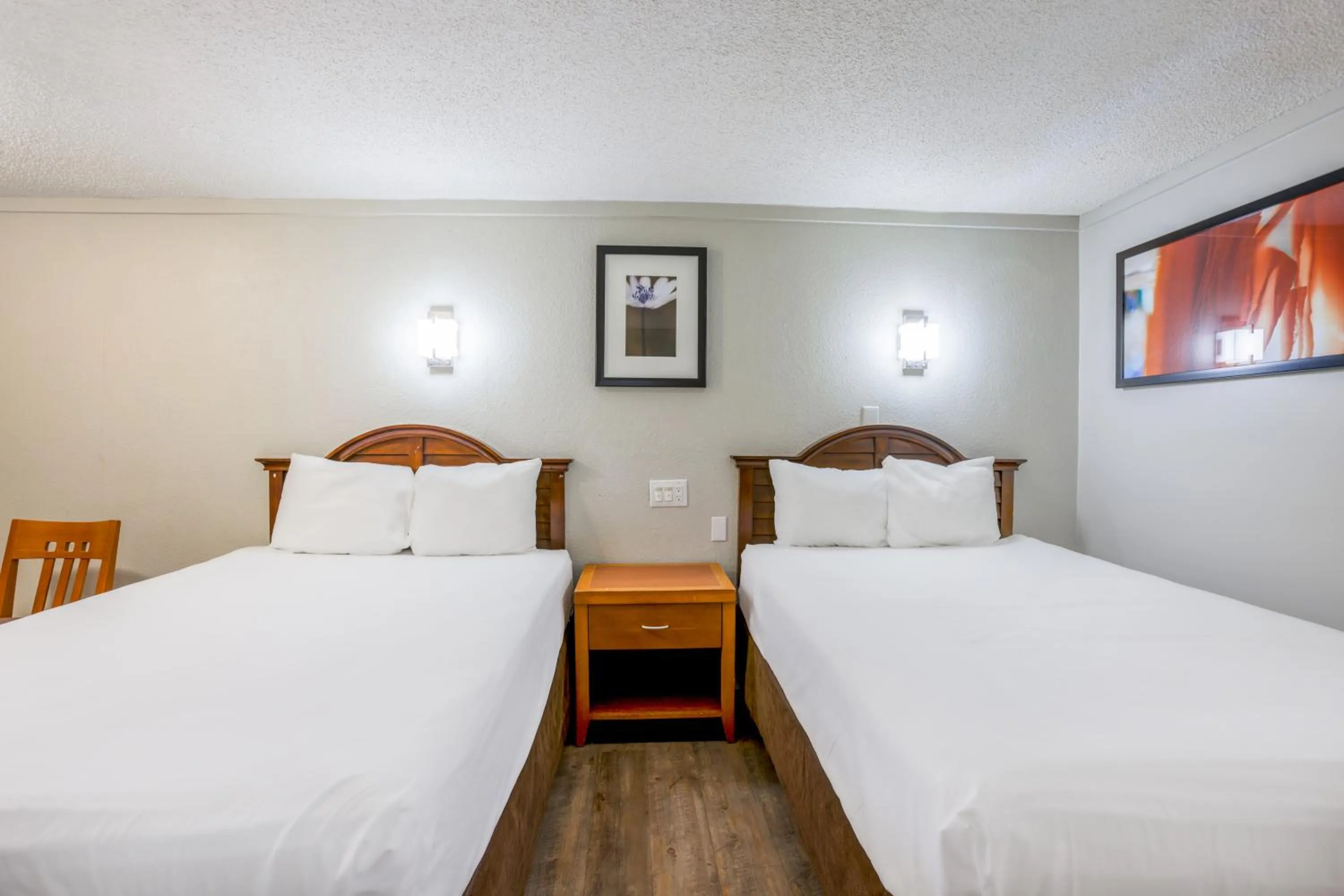 Bedroom, Bed in Cozy Garden Inn By OYO Hwy 40 Richmond