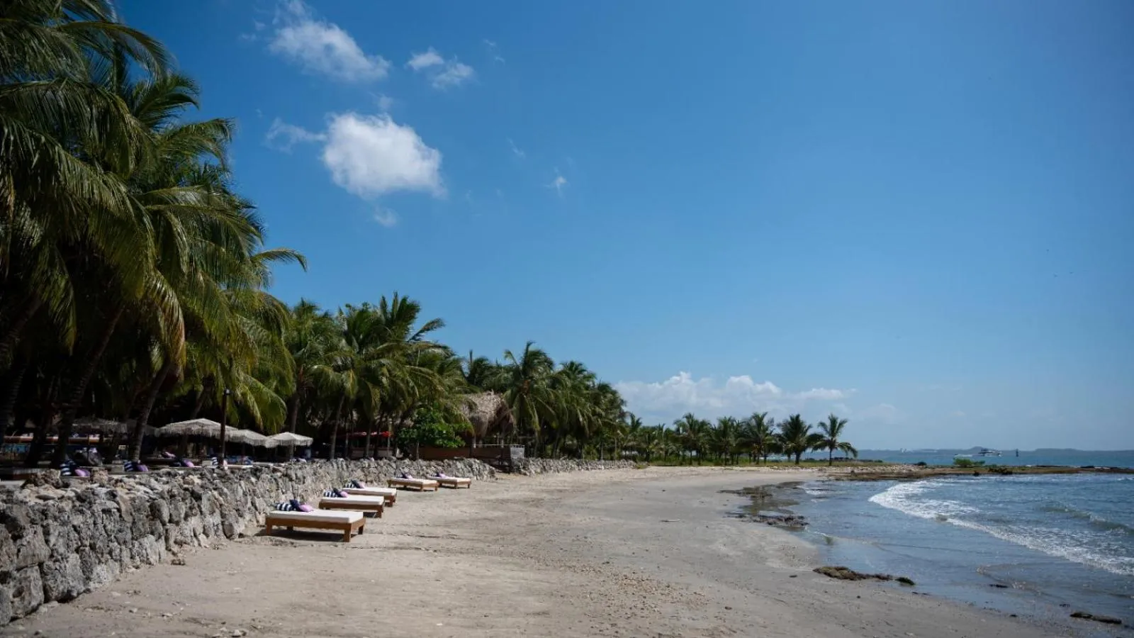 Beach in Castillete Hotel & Beach Club