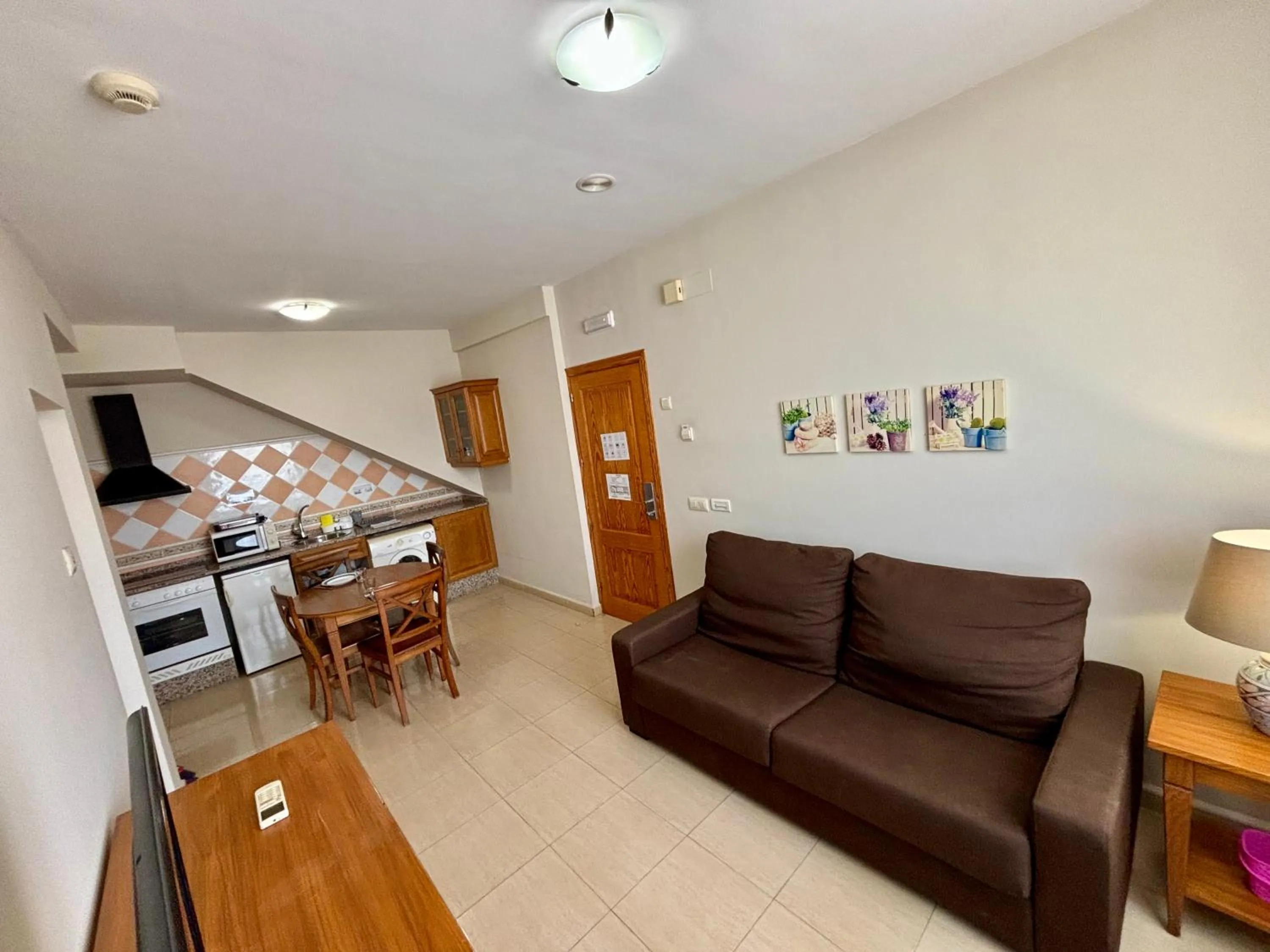 kitchen in Aparthotel Bahia Pinosol