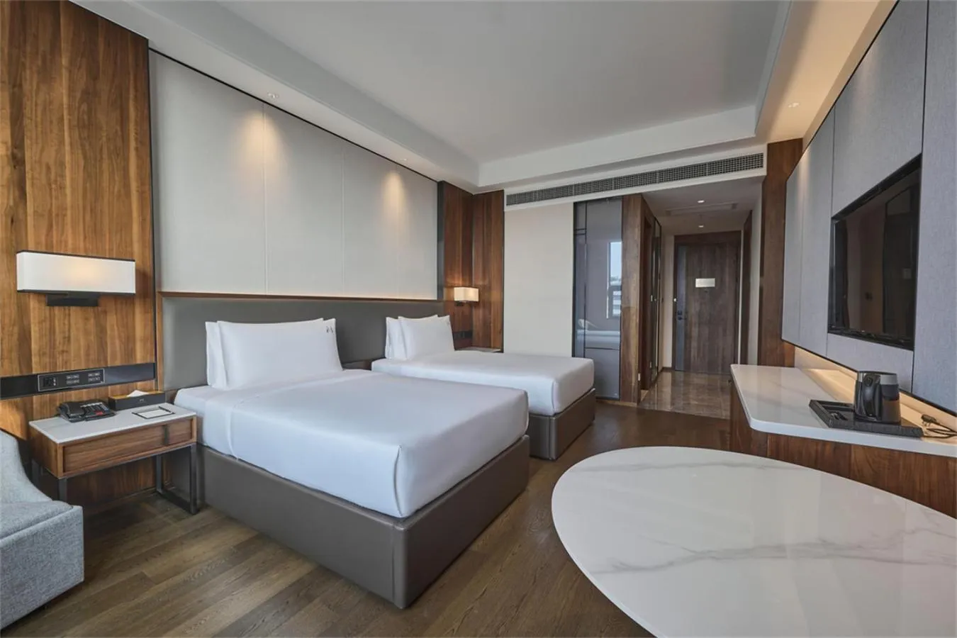 Photo of the whole room, Bed in VM Hotel