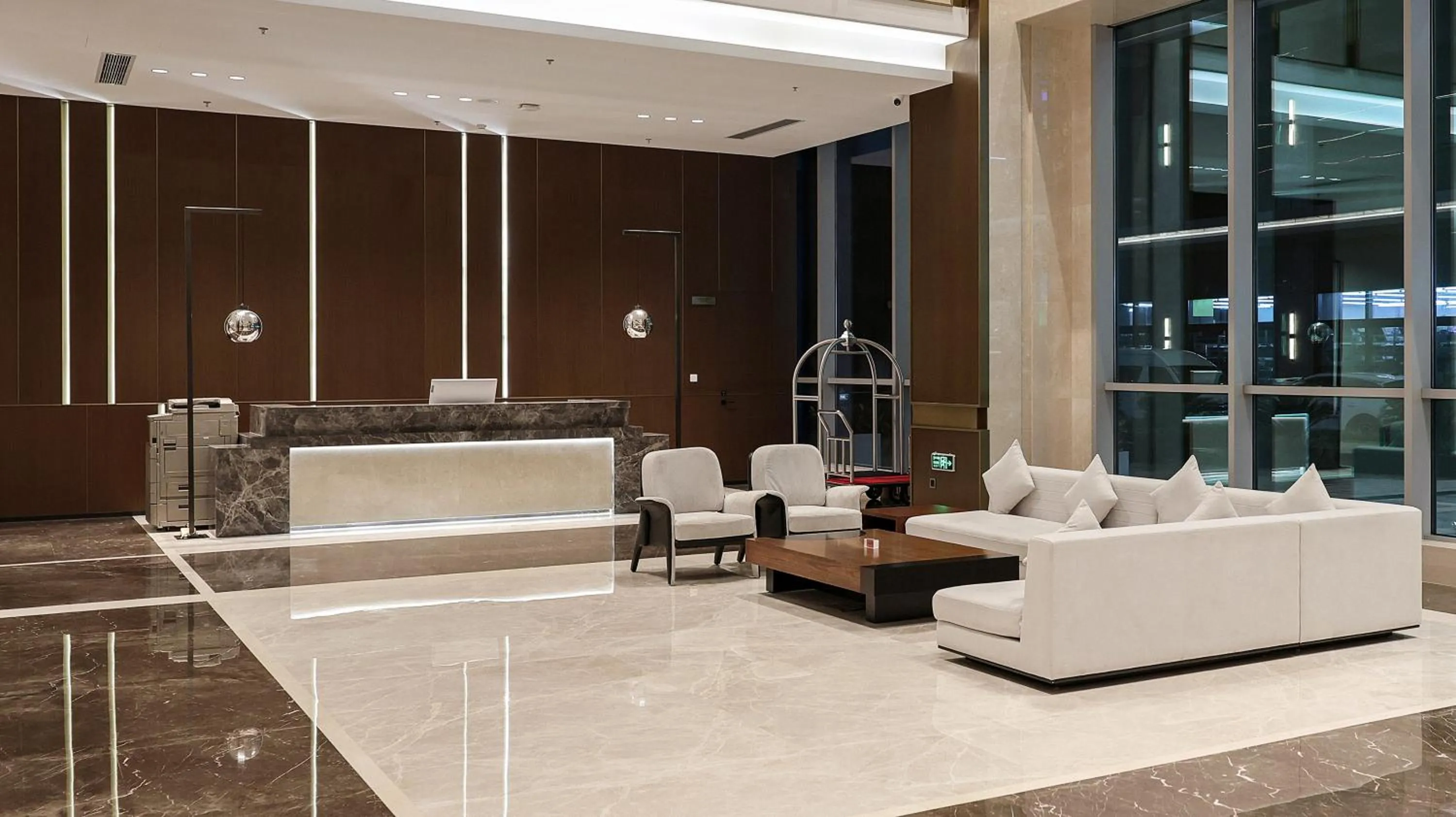 Lobby or reception in VM Hotel