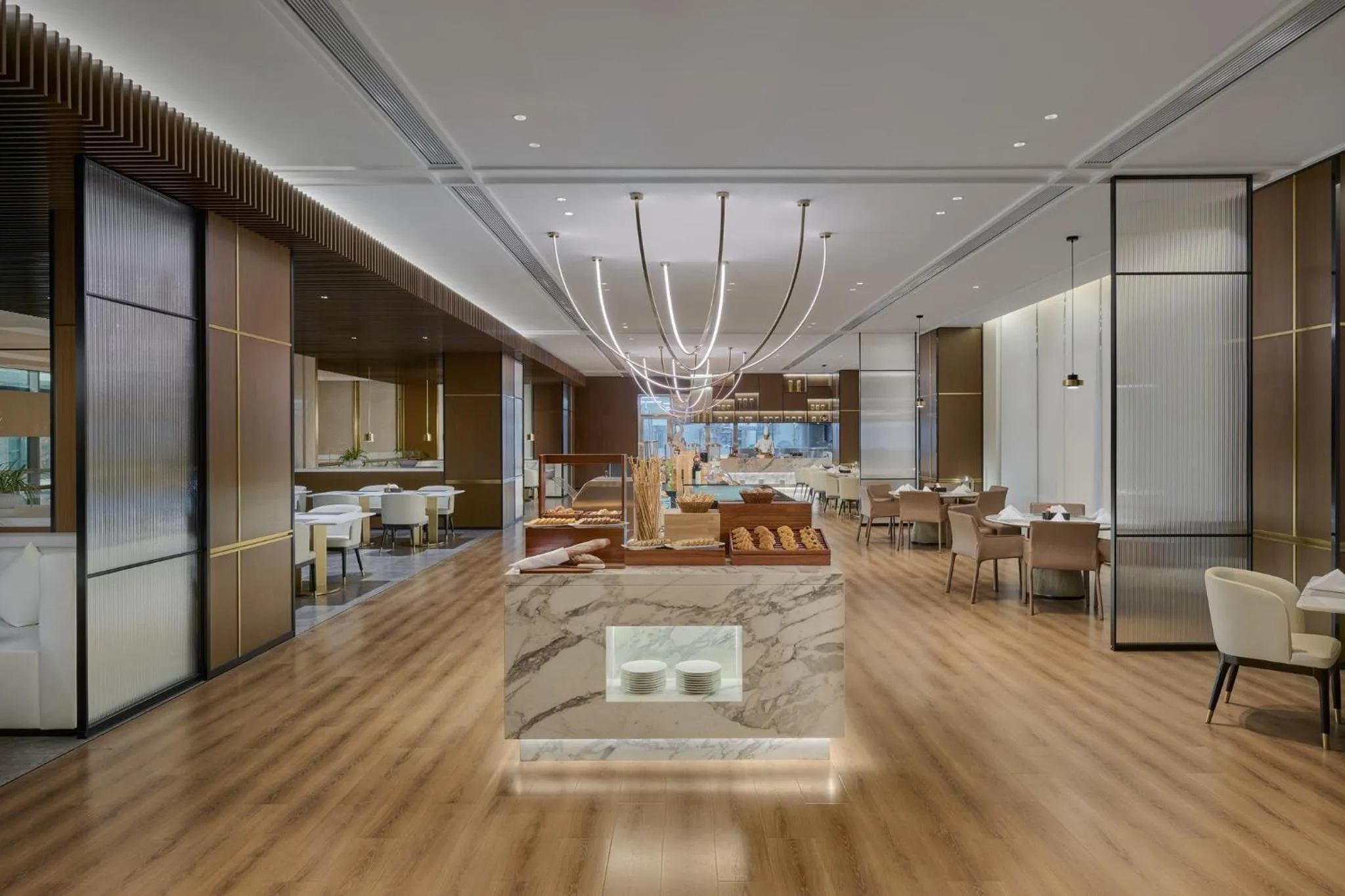 Restaurant/places to eat in Crowne Plaza Phnom Penh by IHG 金边皇冠假日酒店 Former VM Hotel