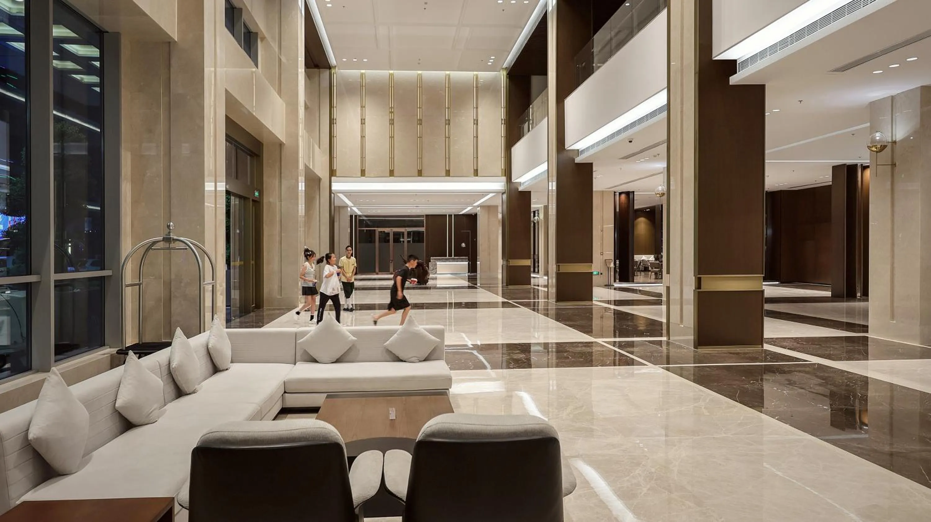 Lobby or reception in VM Hotel