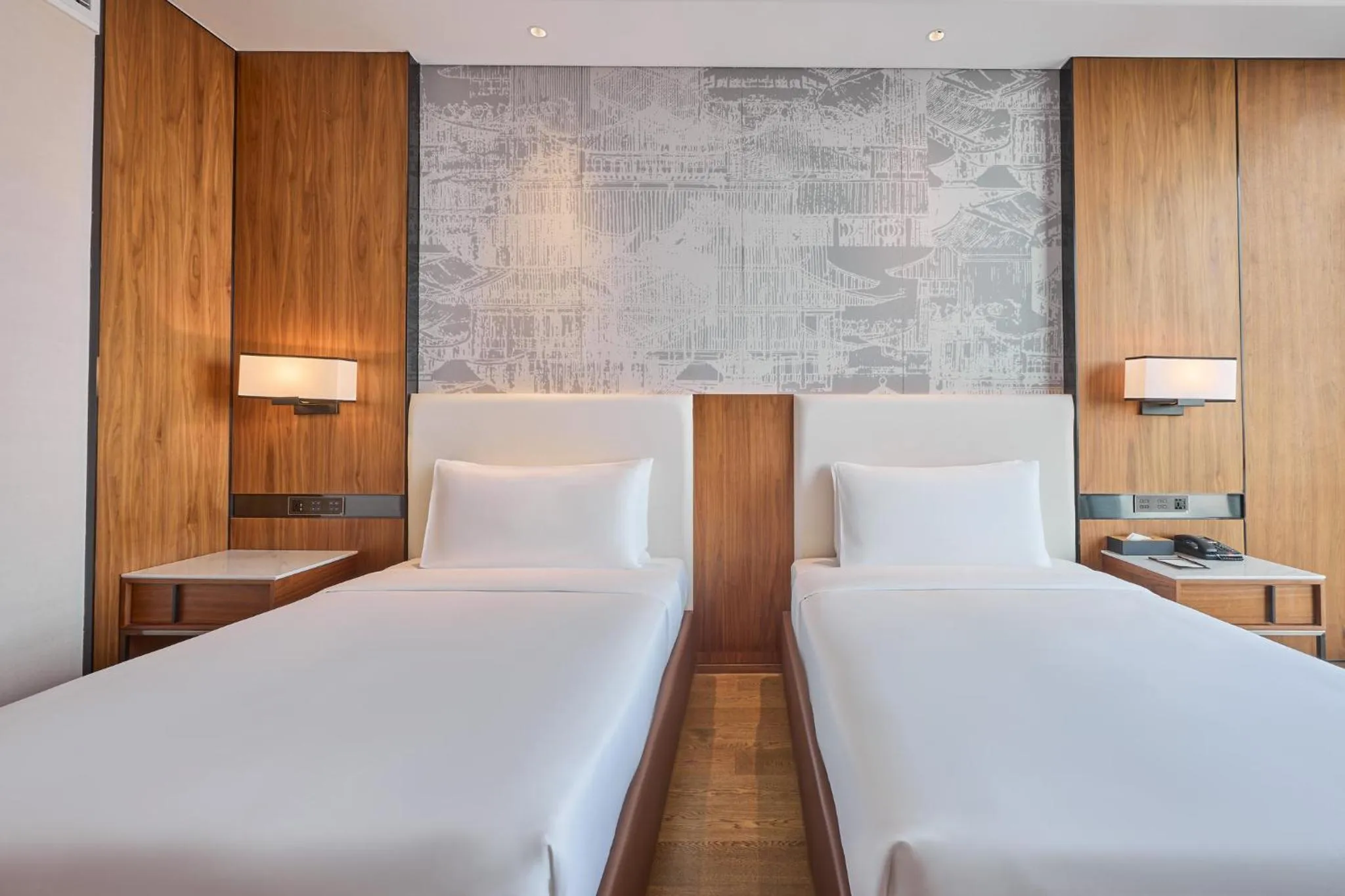 Photo of the whole room, Bed in Crowne Plaza Phnom Penh by IHG 金边皇冠假日酒店 Former VM Hotel