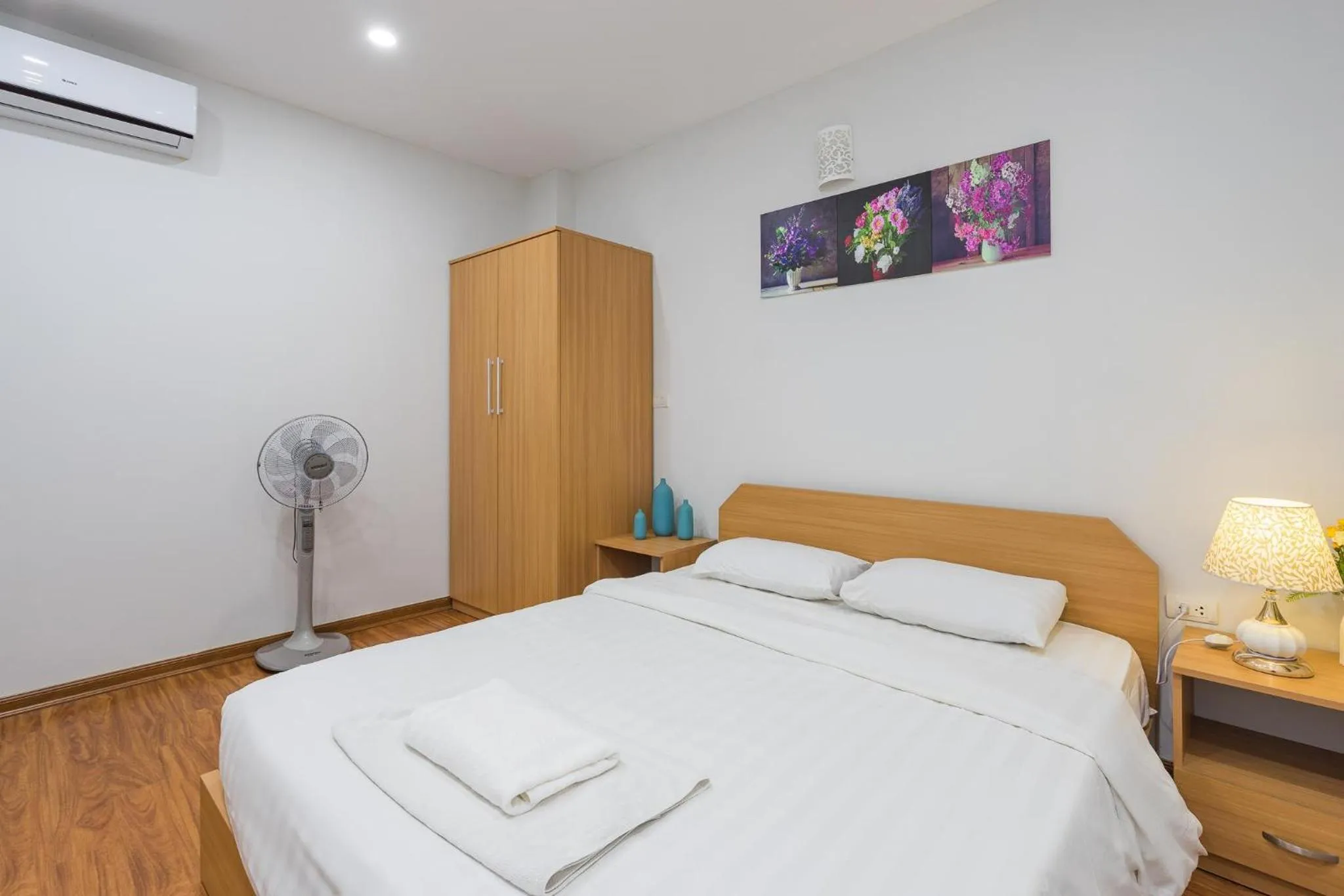 Granda Quan Hoa Apartment