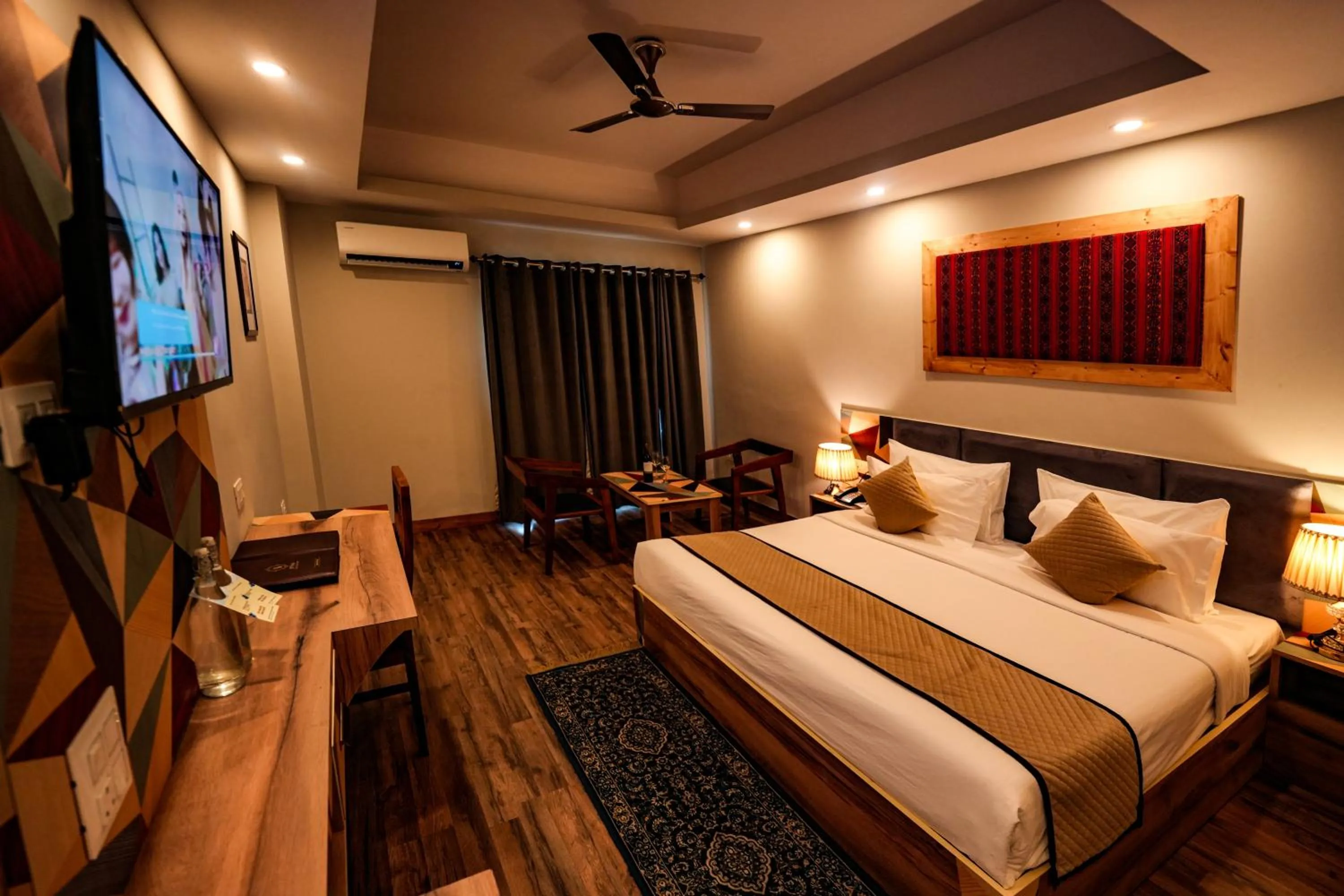 Photo of the whole room, Bed in Hotel Square One by D'Polo Dharamshala