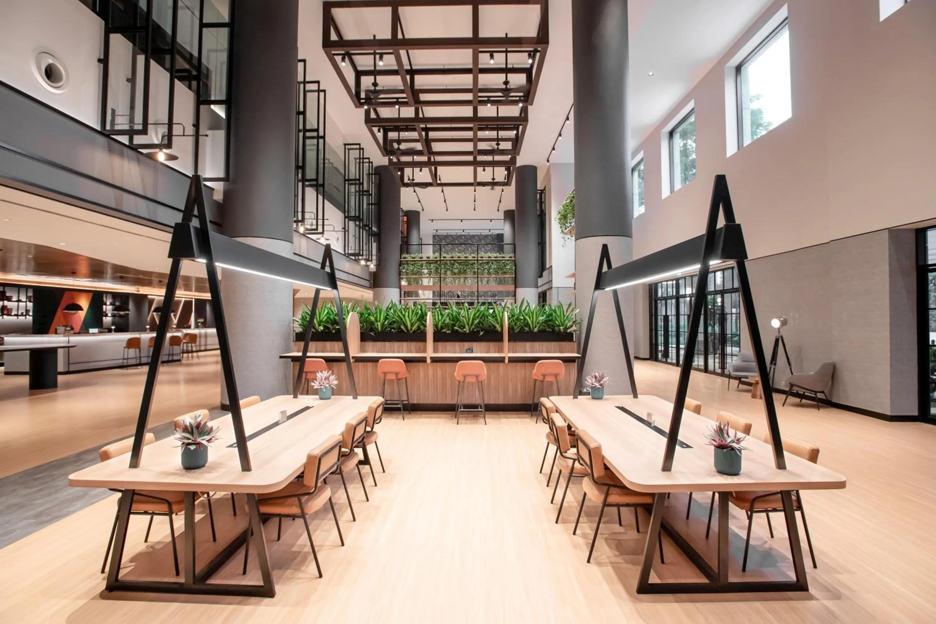 Lobby or reception in Resorts World Sentosa - Hotel Ora