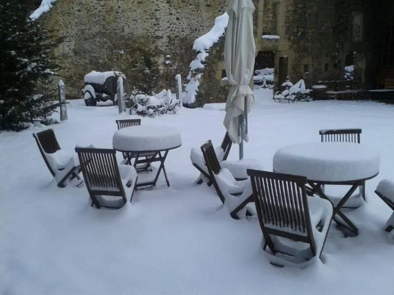 Winter in Hotel Bernat de So