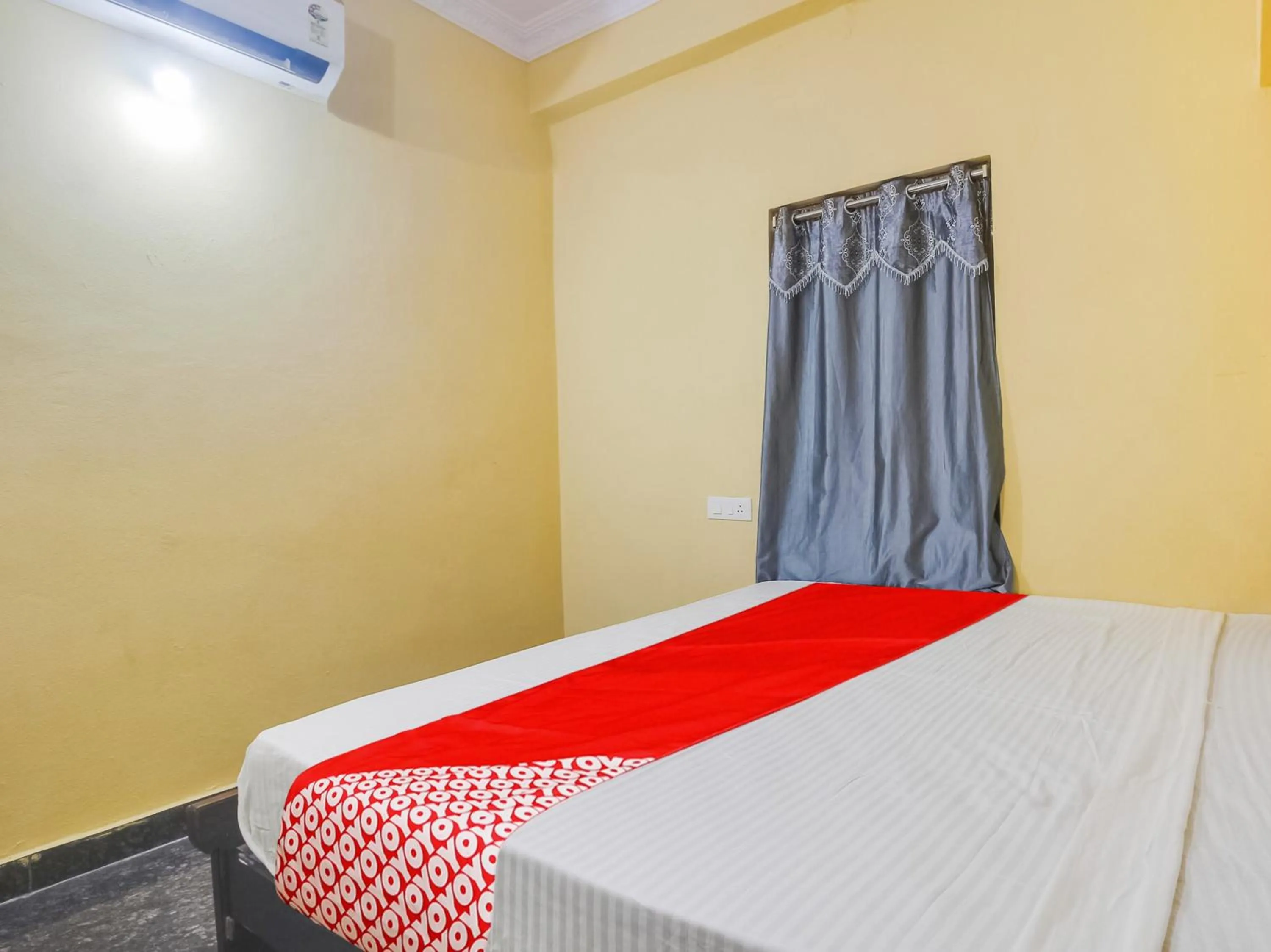 Bedroom, Bed in Hotel O by OYO AM Luxury AC ROOM'S
